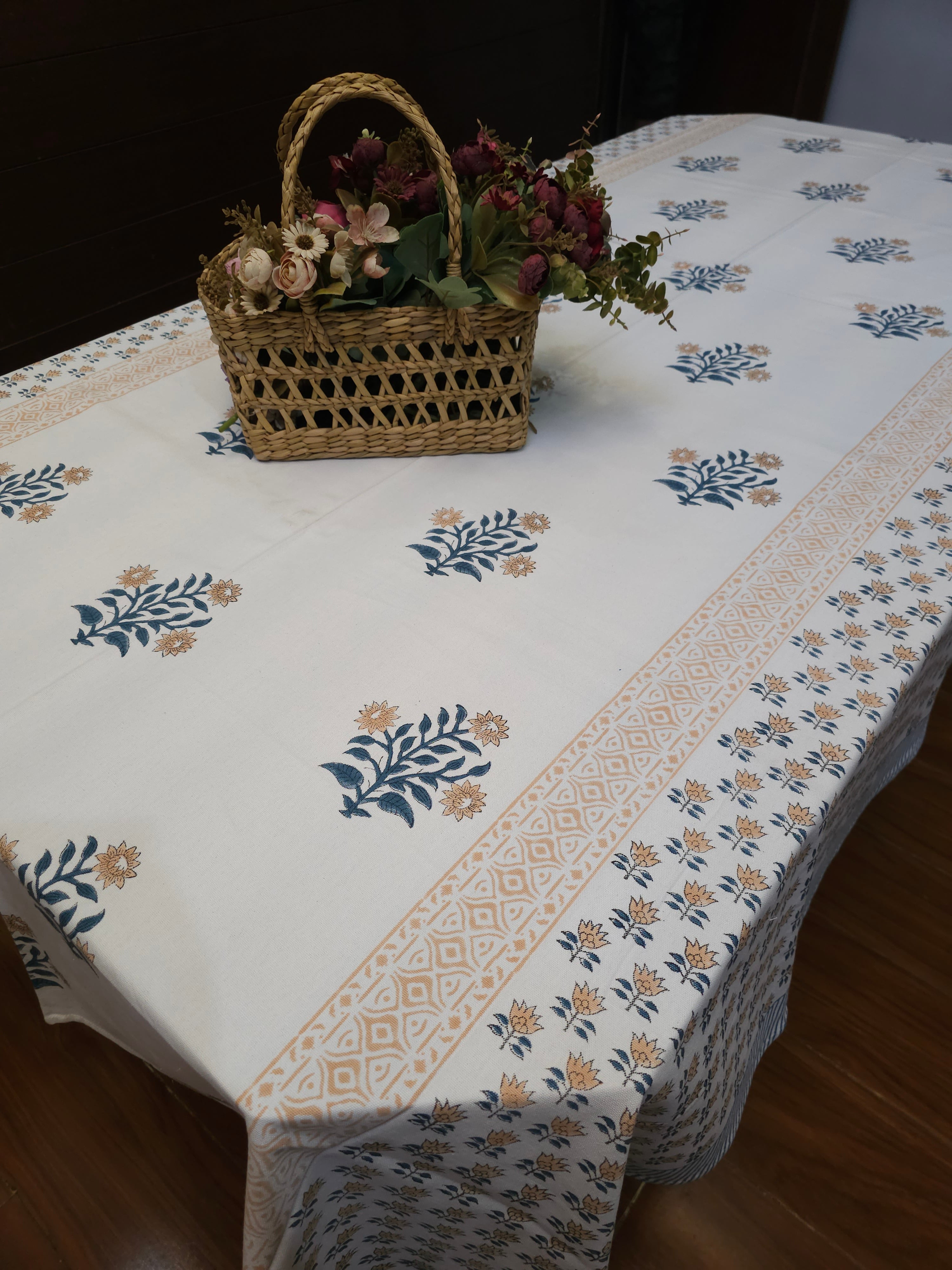 MUGHAL MAHAL SIX & EIGHT SEATER HANDBLOCK PRINTED TABLECLOTH