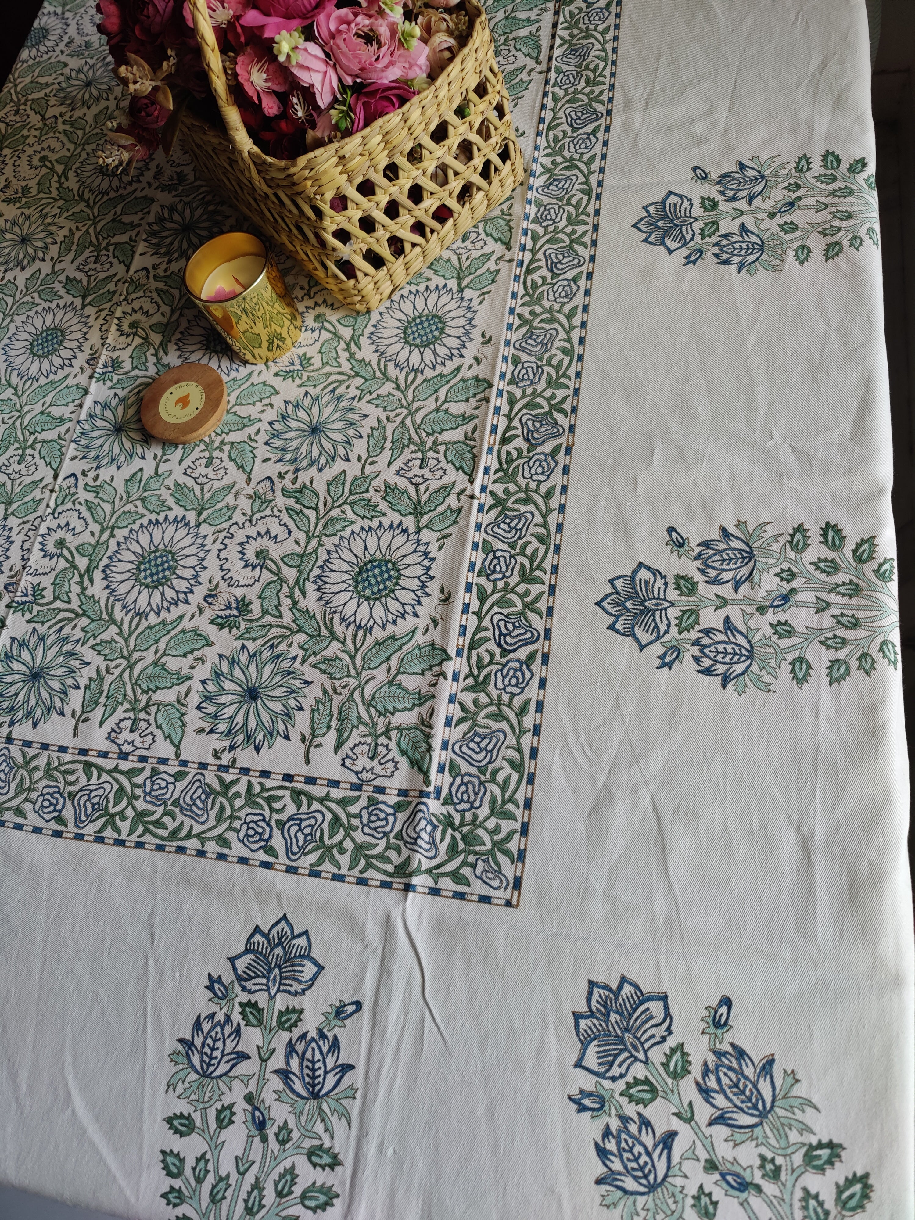 SIX SEATER HANDBLOCK PRINTED TABLECLOTH