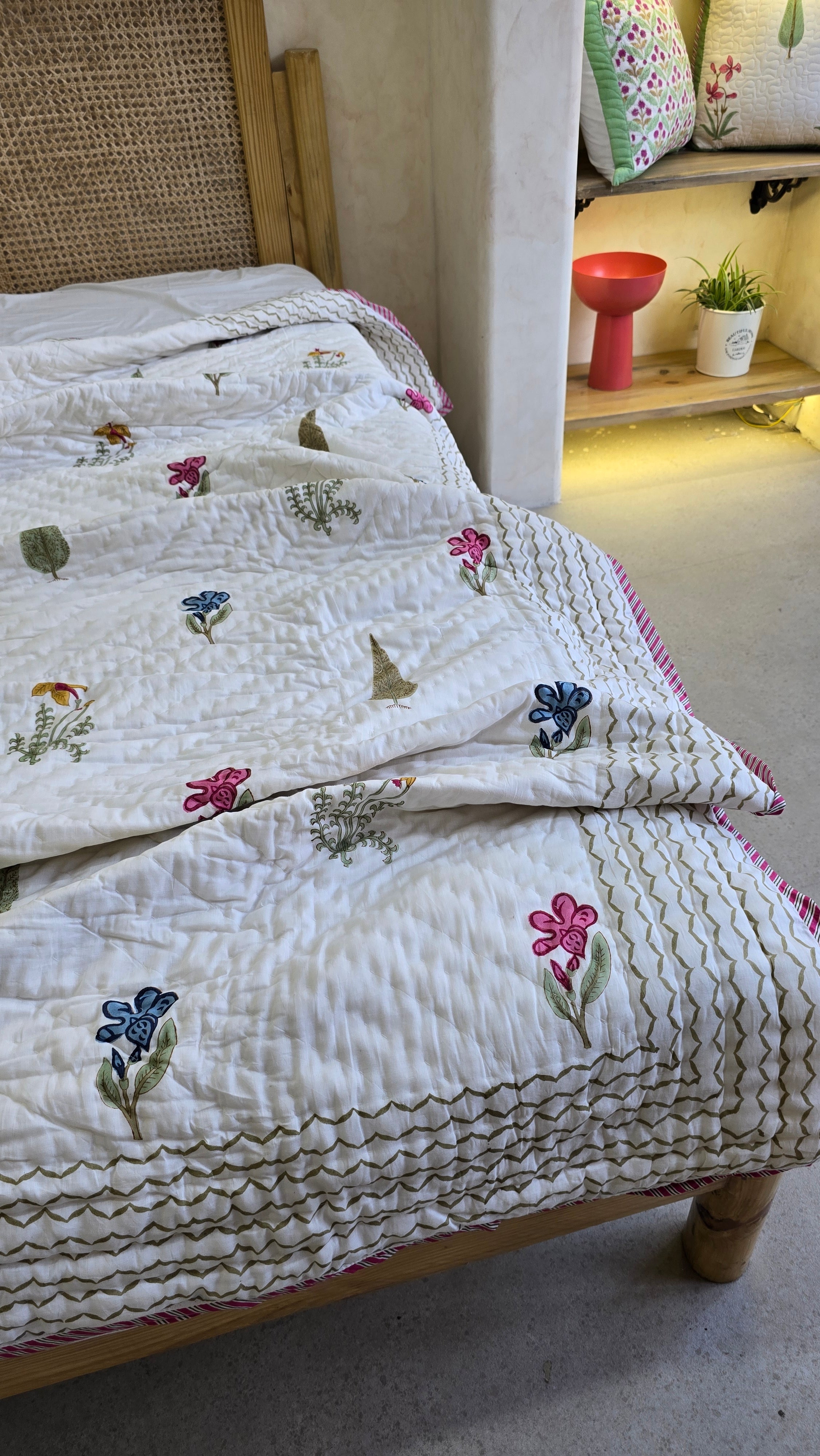 RAAHI HANDBLOCK PRINTED SINGLE QUILT