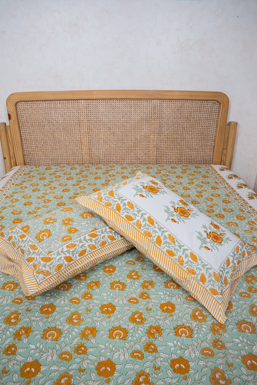 PURE COTTON BEDSHEET WITH TWO PILLOW CASES