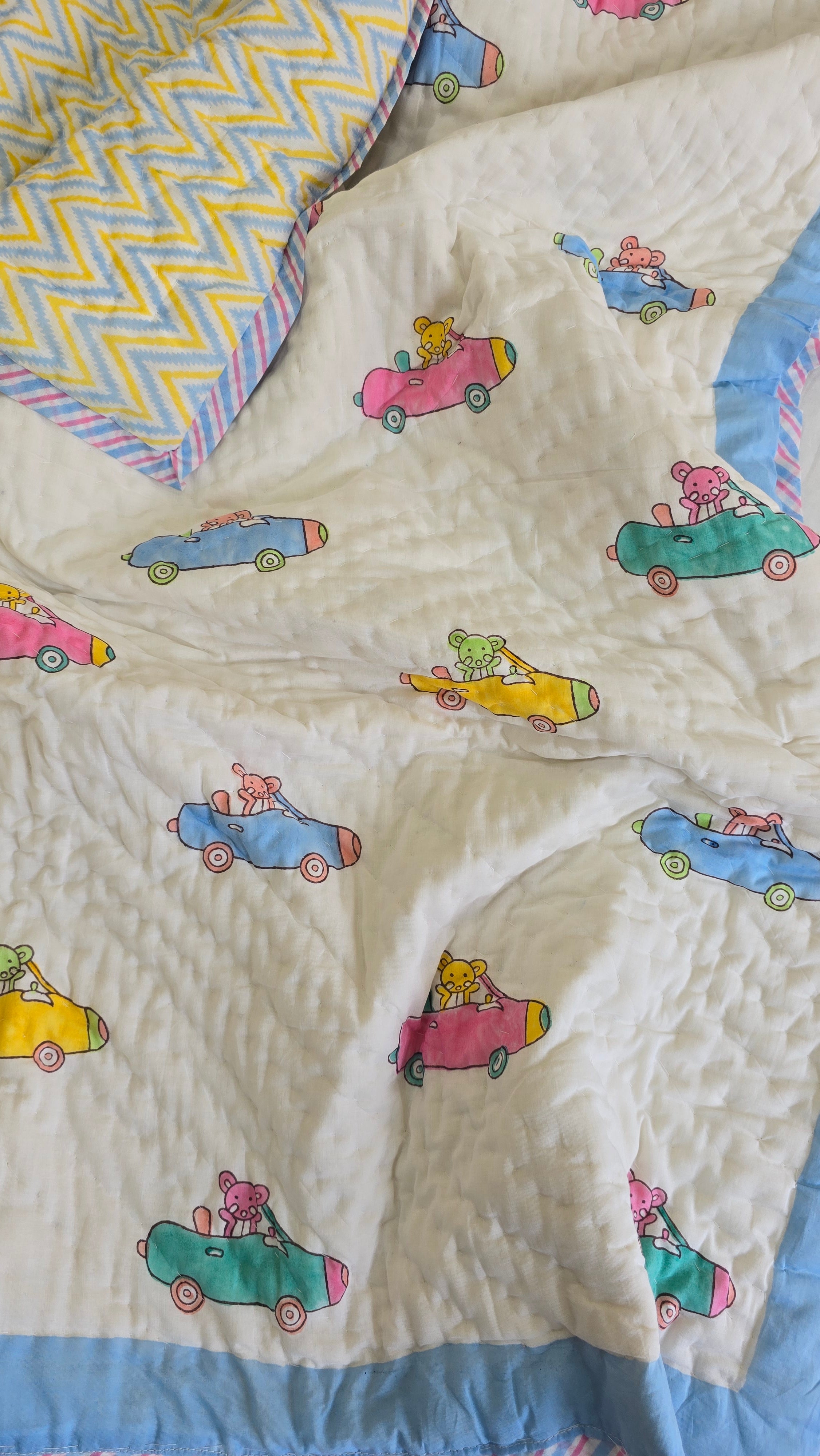 TINY TRAVELLER HANDBLOCK PRINTED REVERSIBLE MULMUL BABY QUILT