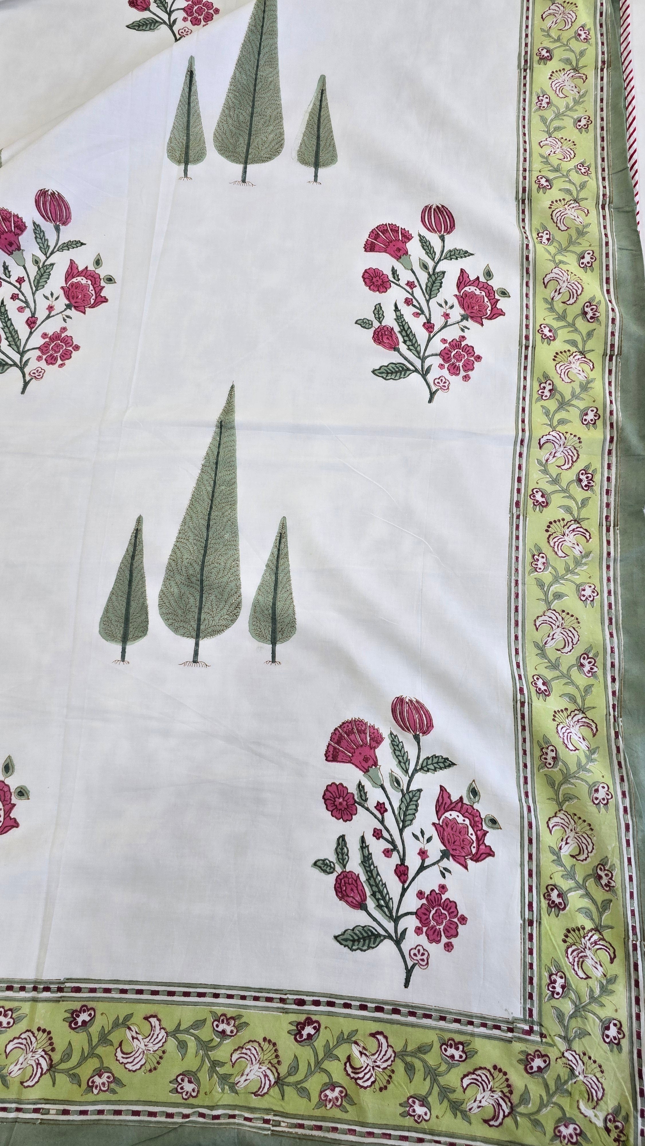 TRIPLE CYPRESS HANDBLOCK PRINTED REVERSIBLE MULMUL DOHAR