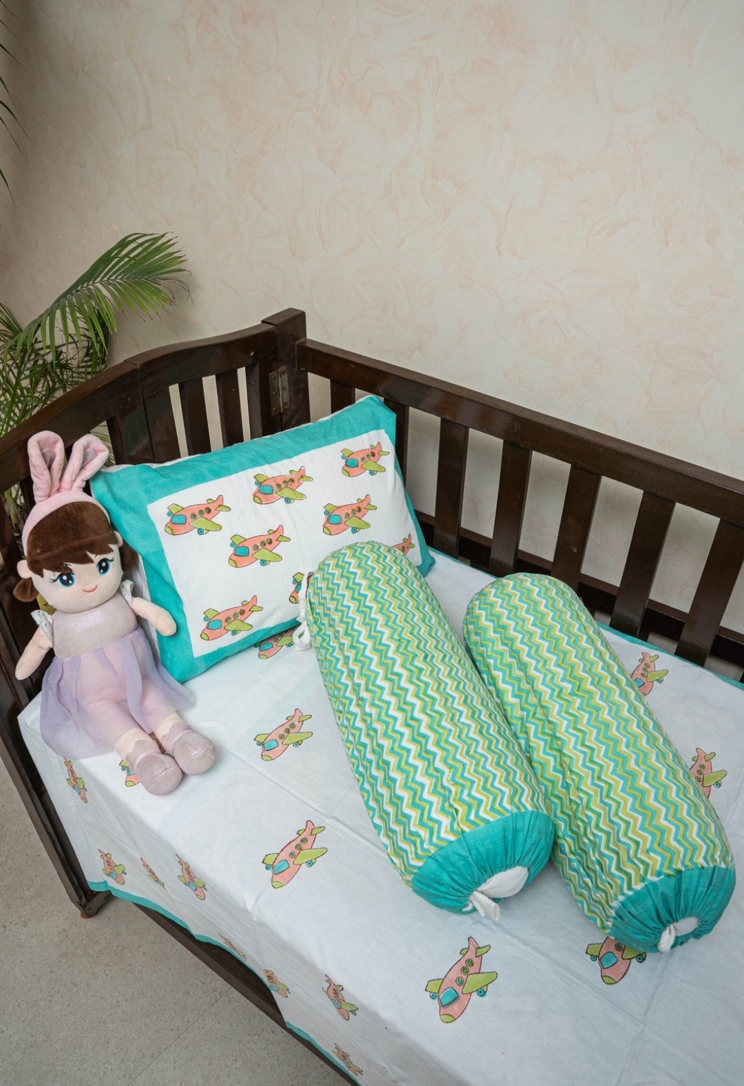 HAND BLOCK PRINTED CRIB BEDSHEET WITH PILLOW AND BOLSTER COVER