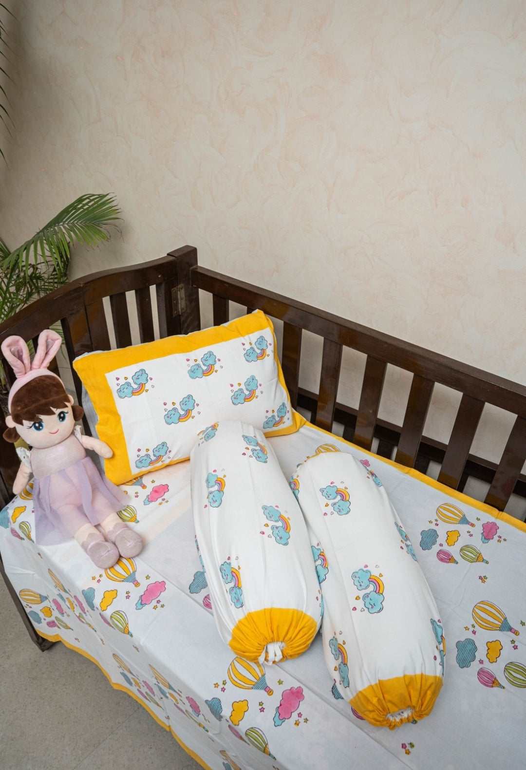HAND BLOCK PRINTED CRIB BEDSHEET WITH PILLOW AND BOLSTER COVER