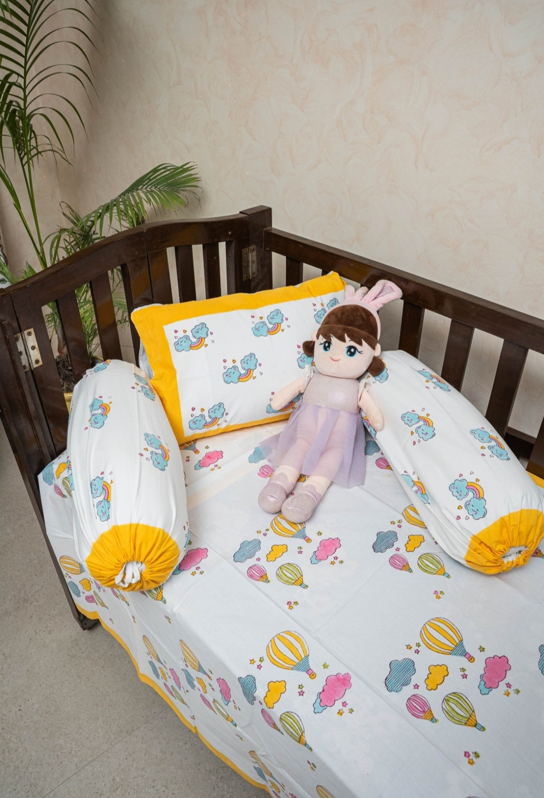 HAND BLOCK PRINTED CRIB BEDSHEET WITH PILLOW AND BOLSTER COVER