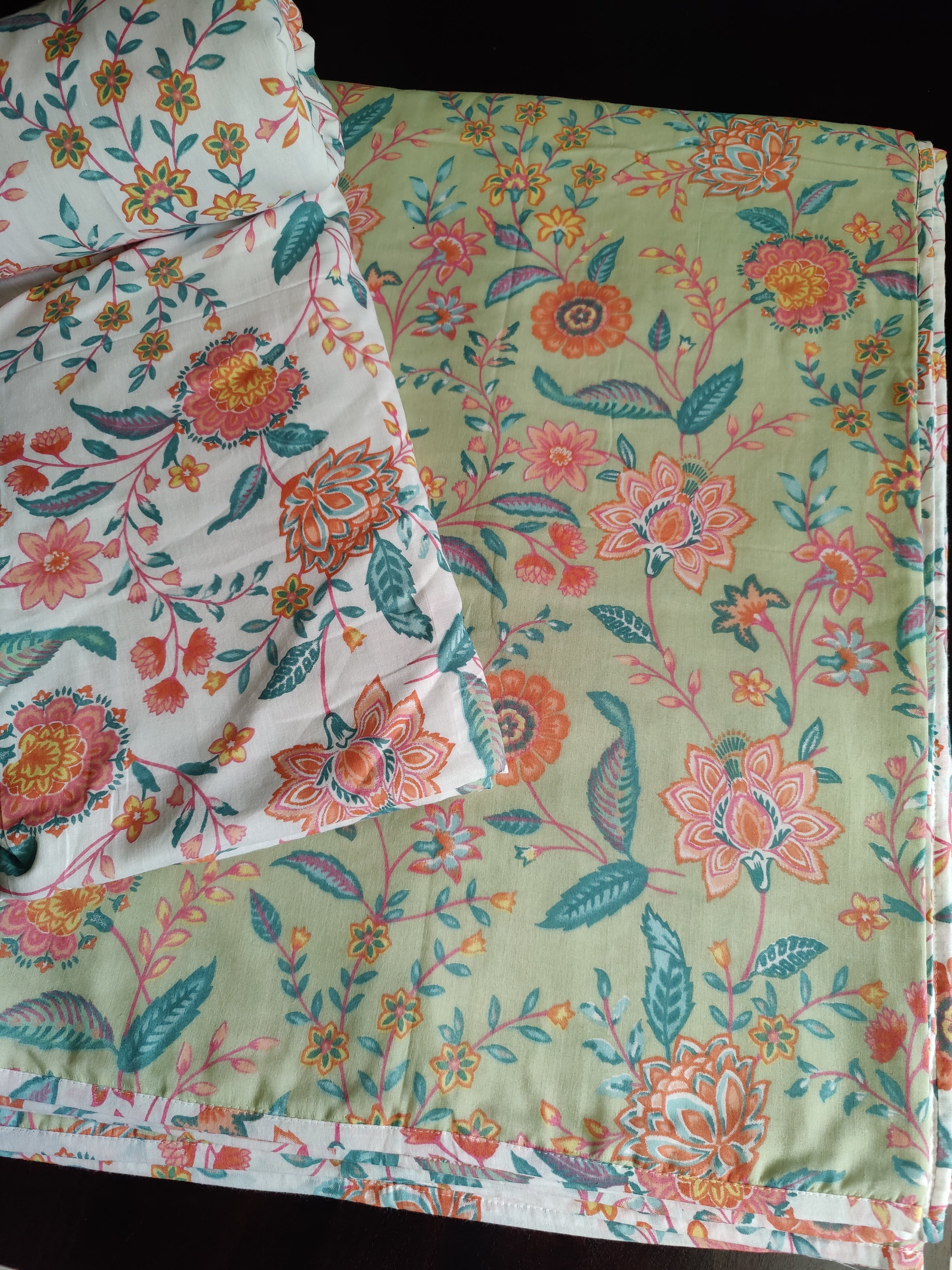 FLORAL SHALIMAR REVERSIBLE MULMUL DOHAR