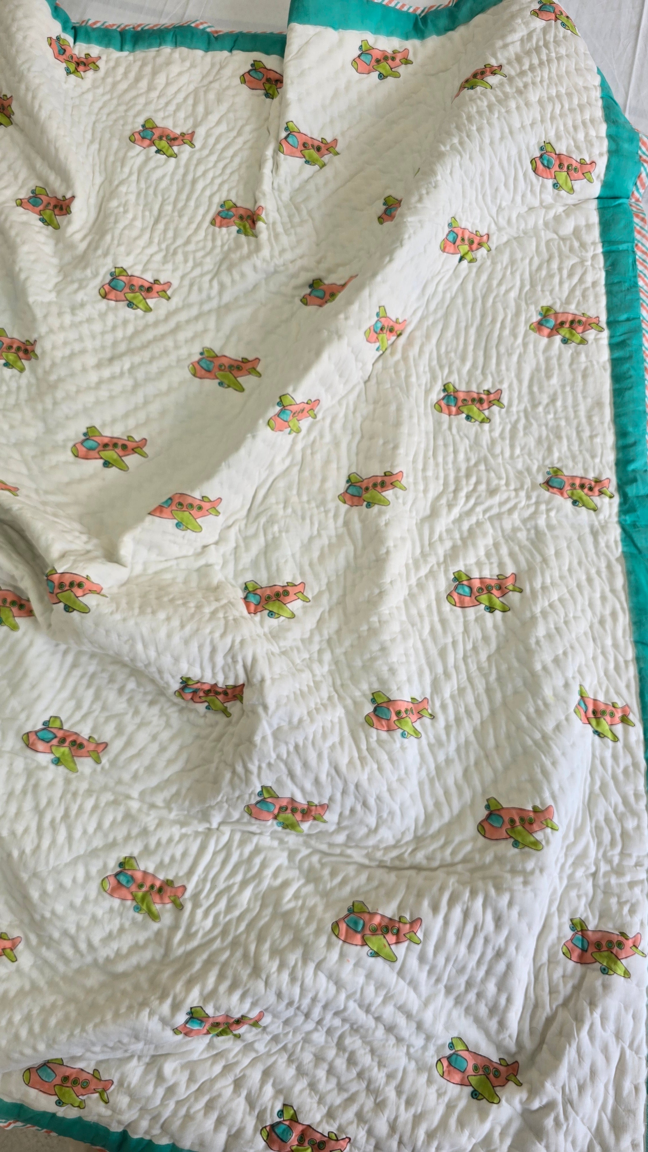 LITTLE JETSETTER HANDBLOCK PRINTED REVERSIBLE MULMUL BABY QUILT