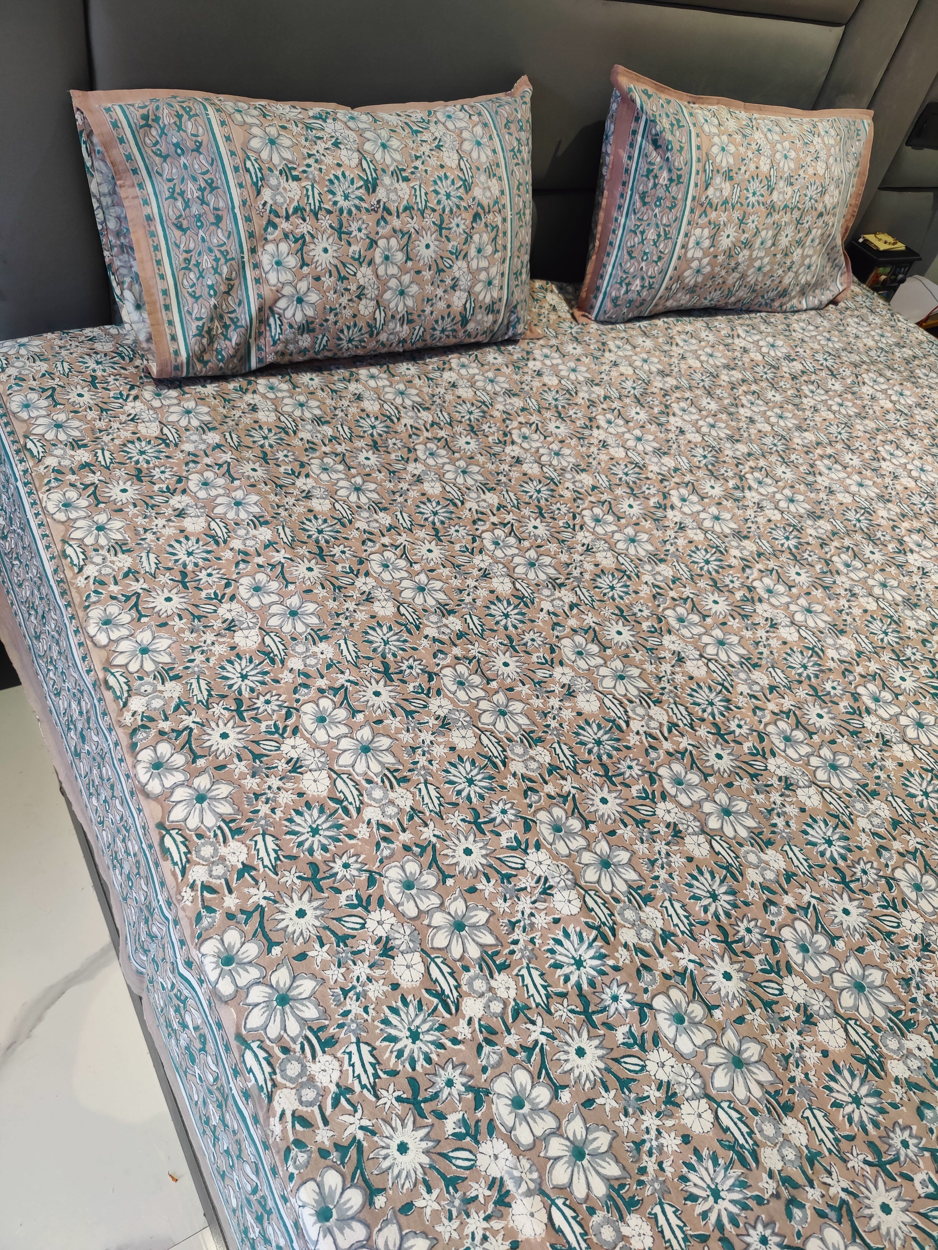 UTSAV HAND BLOCK PRINTED BEDSHEET