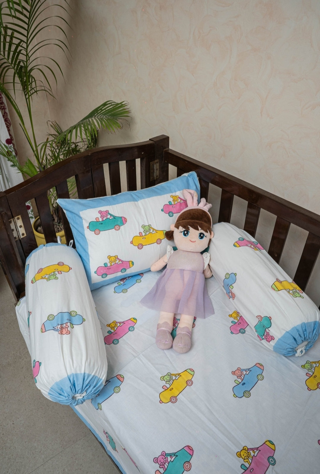 HAND BLOCK PRINTED CRIB BEDSHEET WITH PILLOW AND BOLSTER COVER