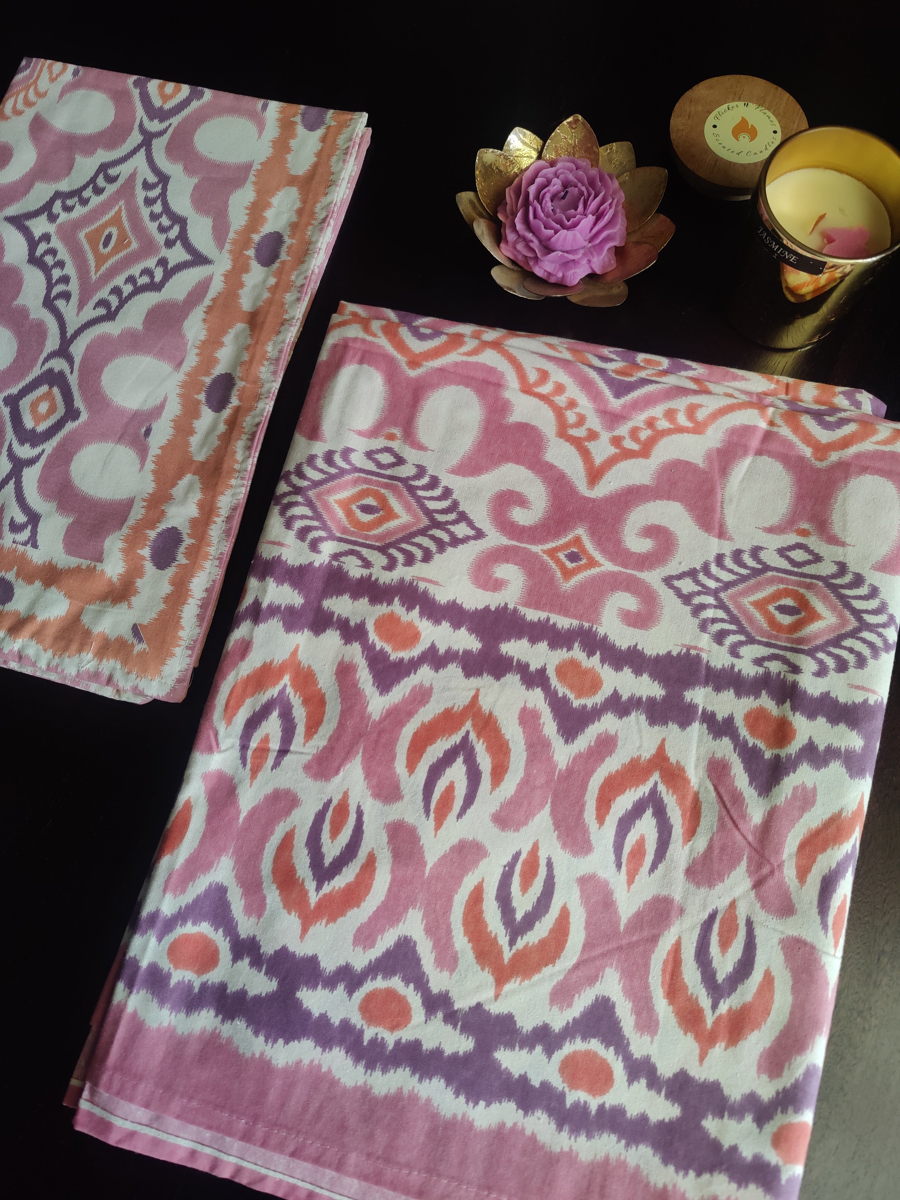 IKKAT SINGLE BEDSHEET WITH ONE PILLOW COVER