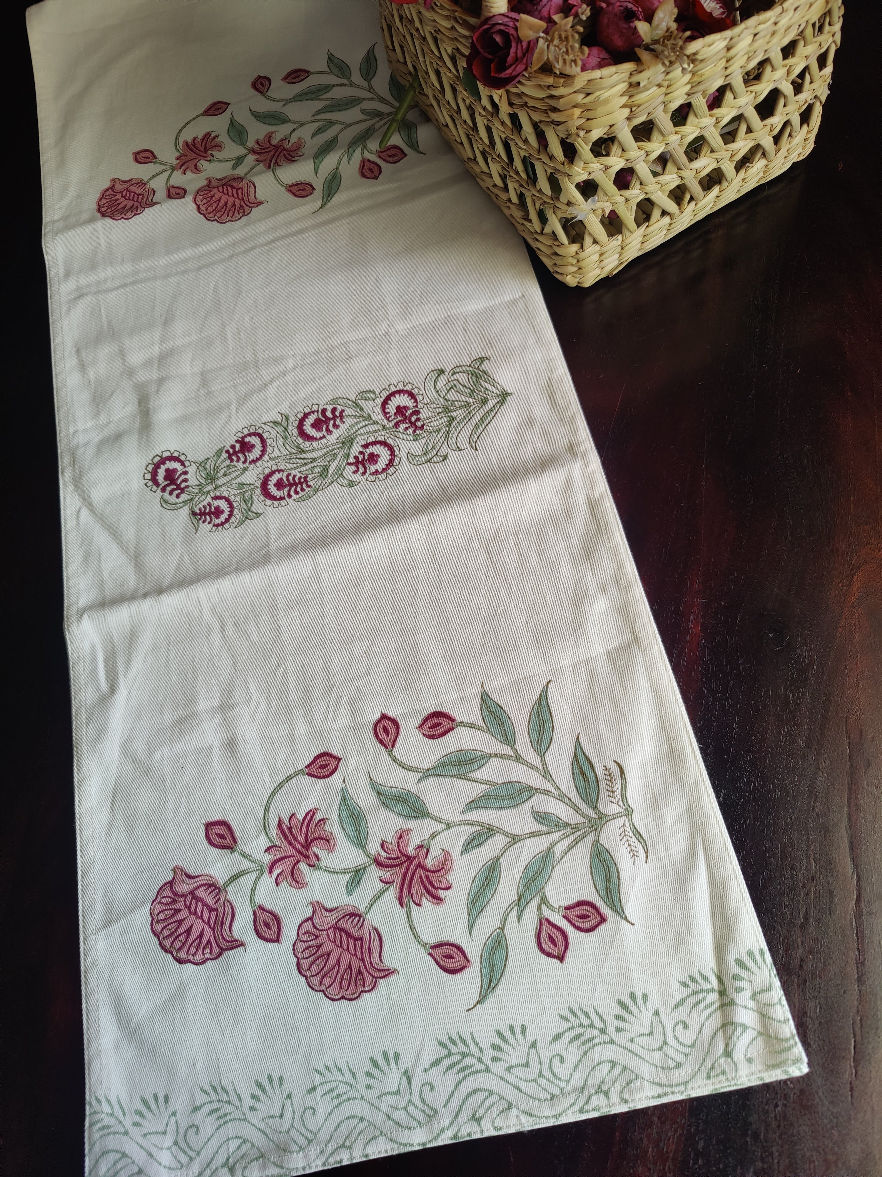 SIX SEATER HANDBLOCK PRINTED TABLE RUNNER