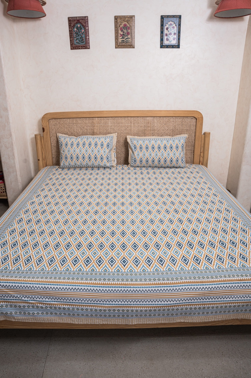 PURE COTTON BEDSHEET WITH TWO PILLOW CASES