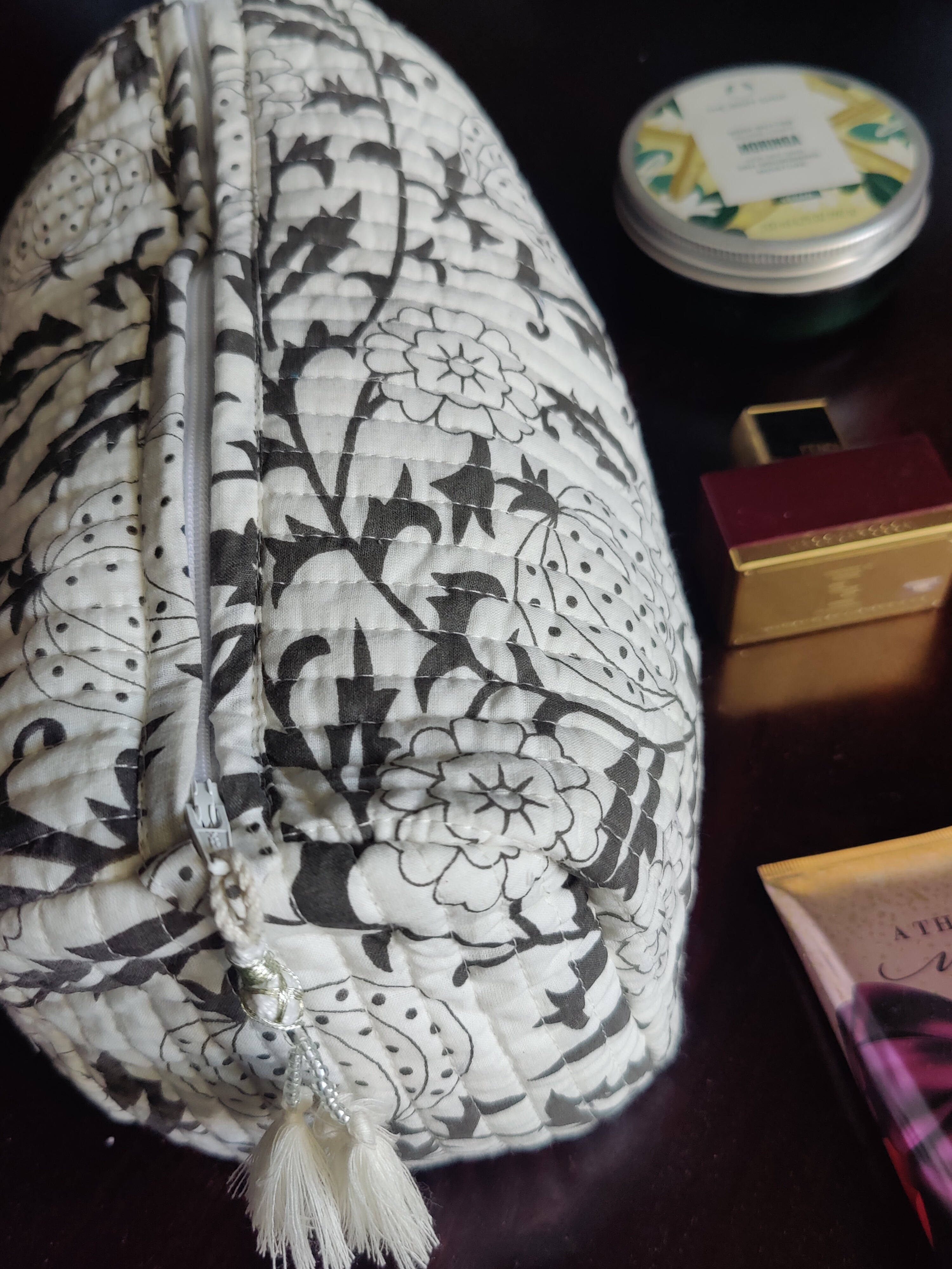 MULTI PURPOSE TOILETRY BAGS