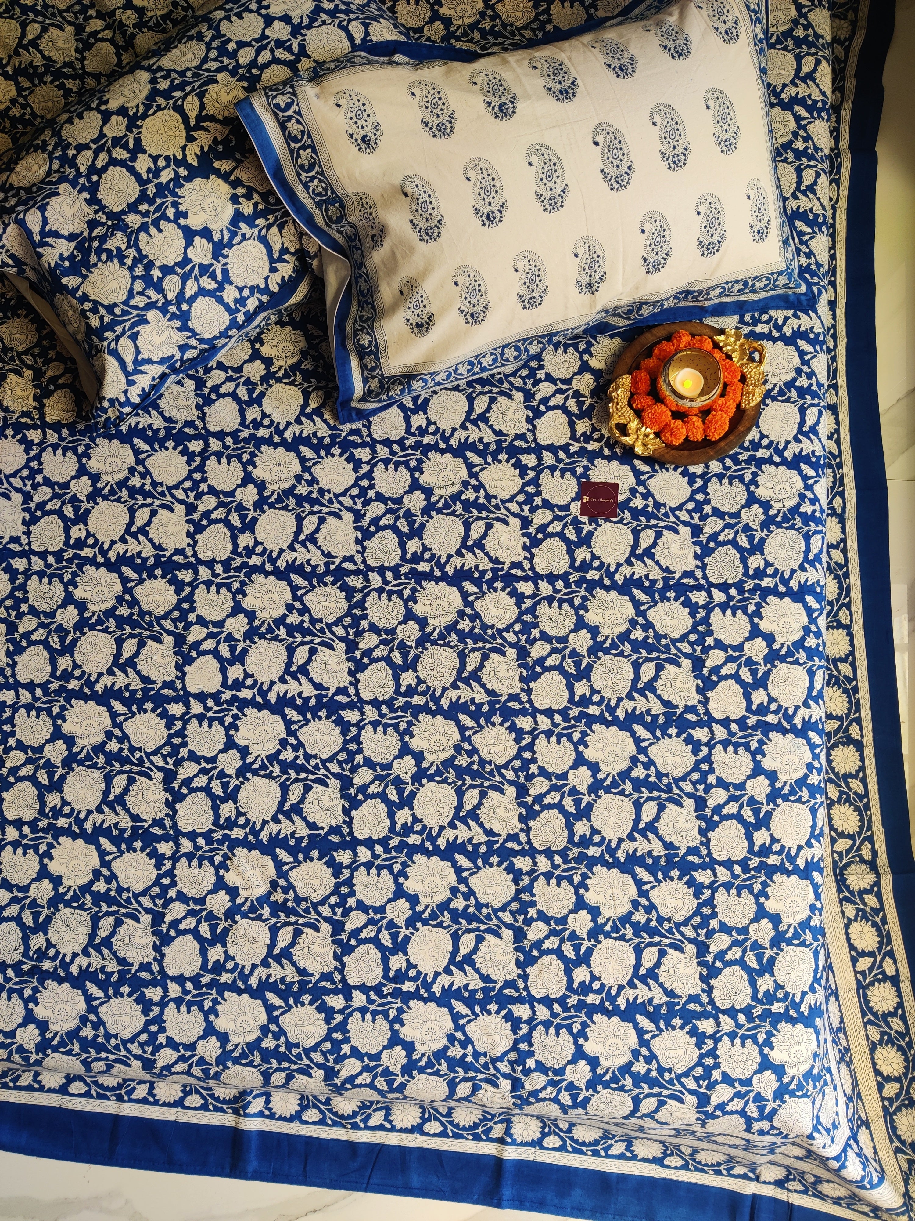 FESTIVE HAND BLOCK PRINTED BEDSHEET WITH TWO REVERSIBLE PILLOW COVERS