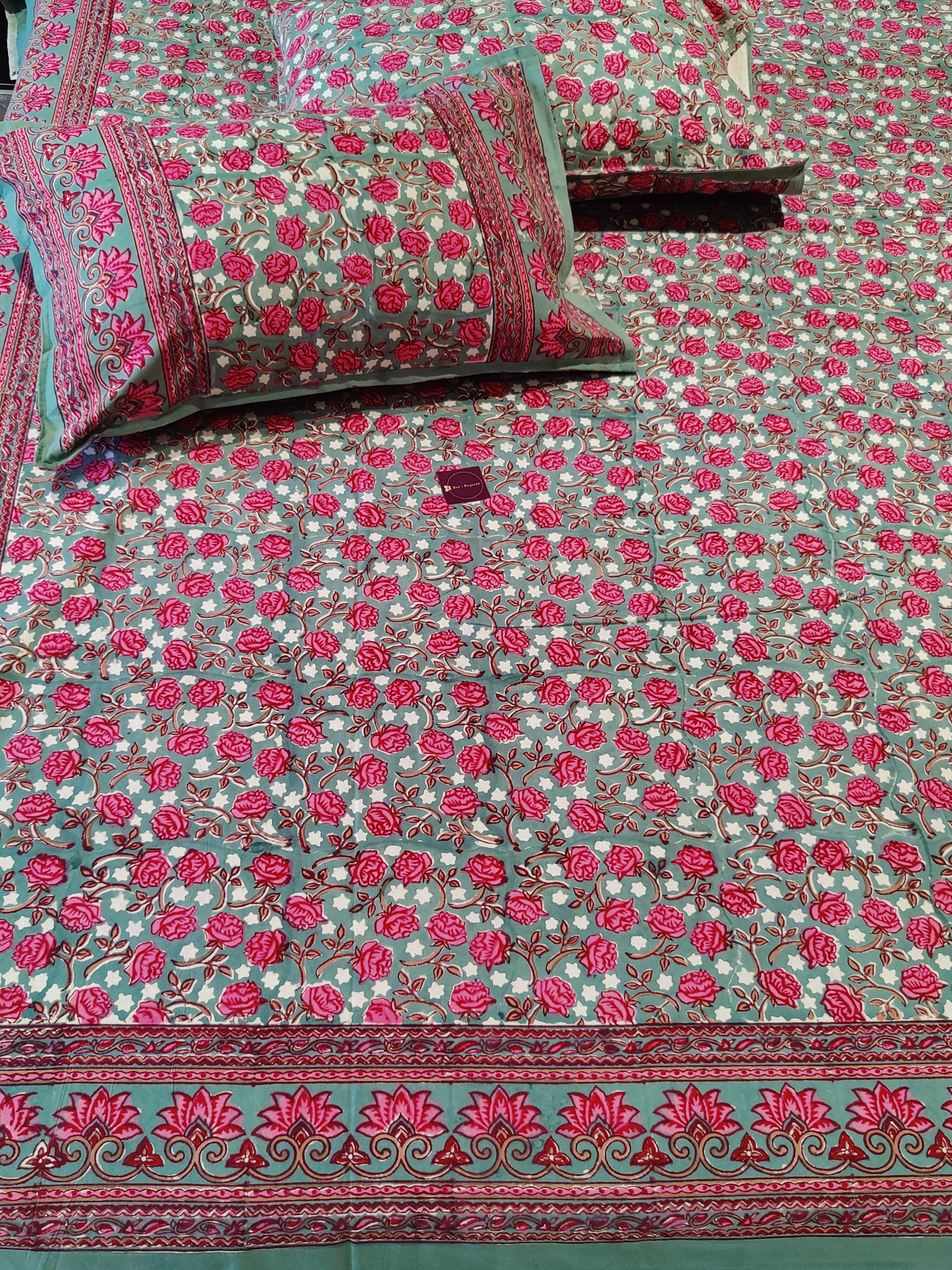 UTSAV HAND BLOCK PRINTED BEDSHEET WITH TWO REVERSIBLE PILLOW COVERS