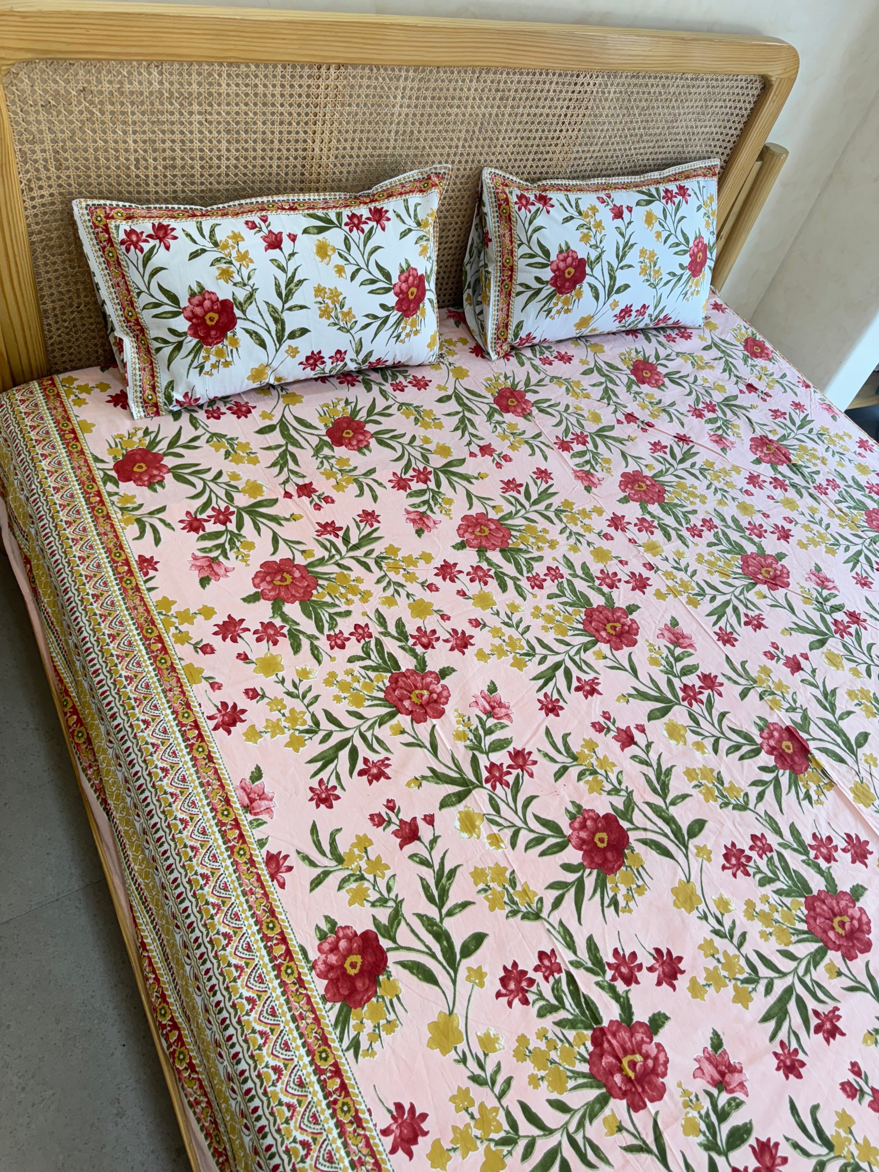 RIWAYAAT BEDSHEET WITH TWO REVERSIBLE PILLOW COVERS