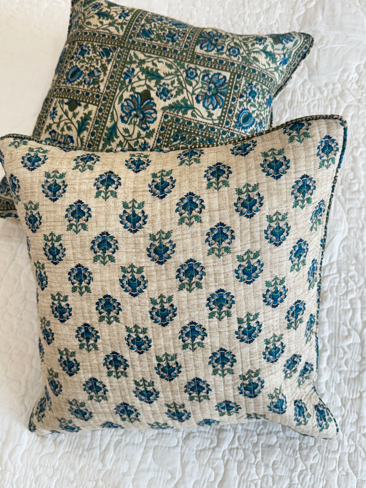 KANAK - SINGLE PIECE QUILTED 16 BY 16 INCHES CUSHION COVERS