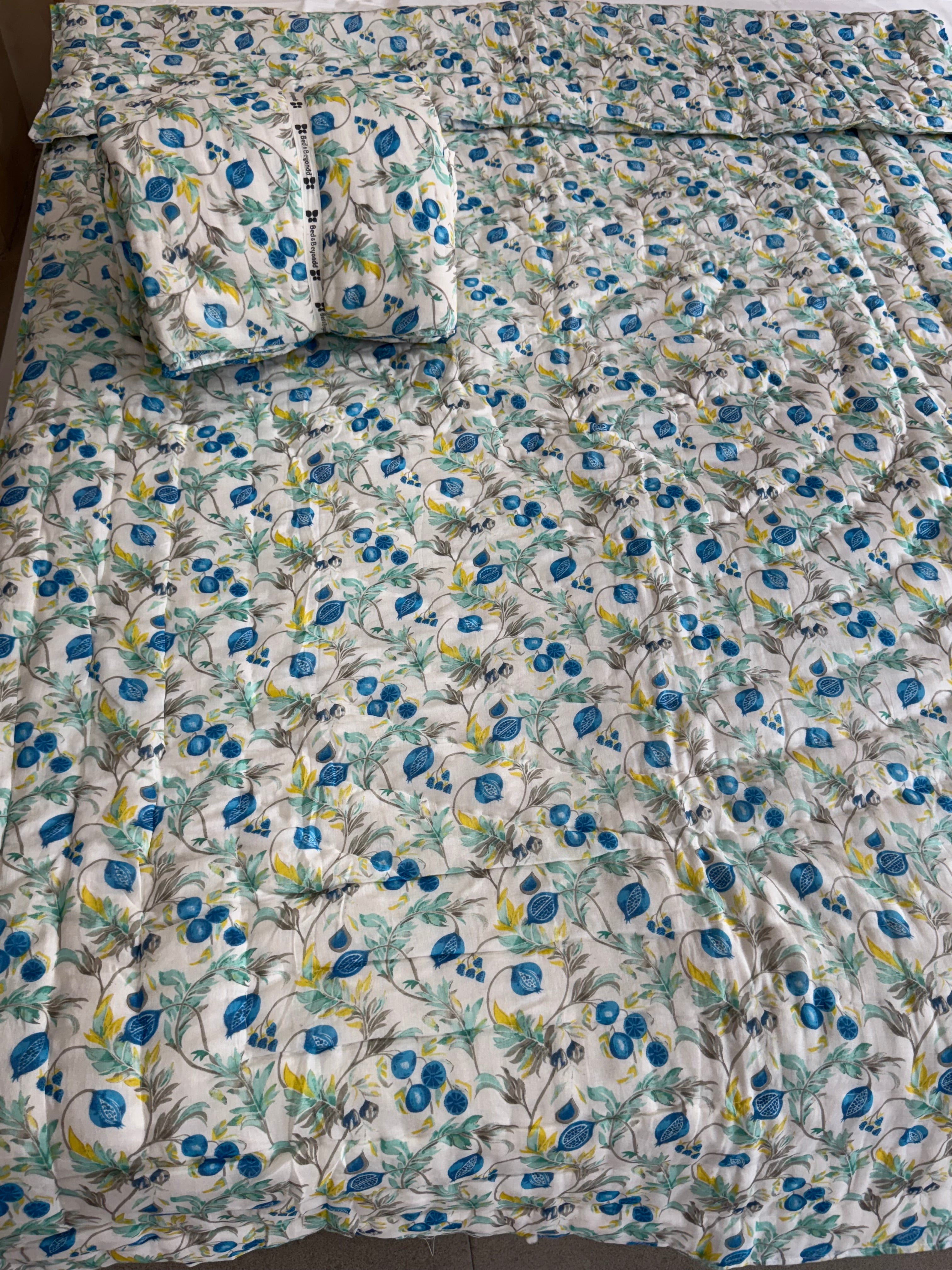 FLORAL SYMPHONY SINGLE BED QUILT