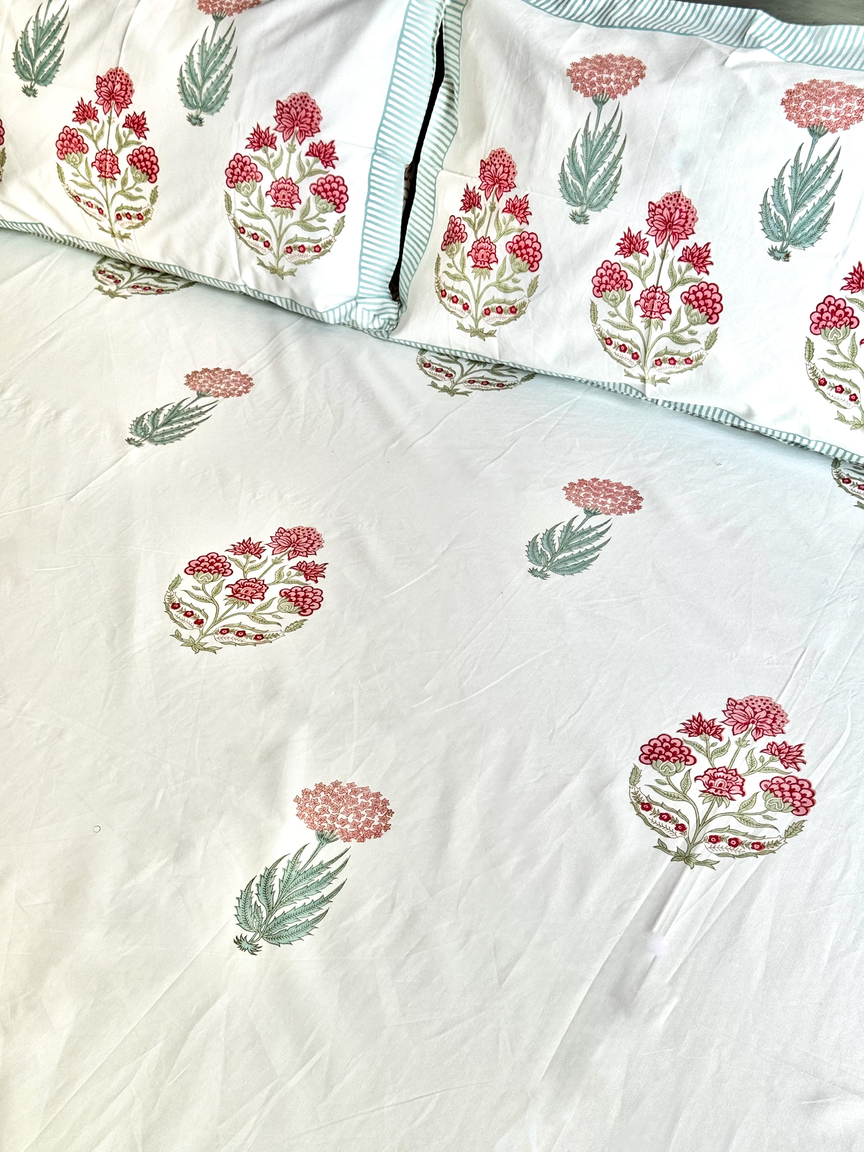 APOORVA HANDBLOCK PRINTED BEDSHEET WITH TWO REVERSIBLE PILLOW COVERS