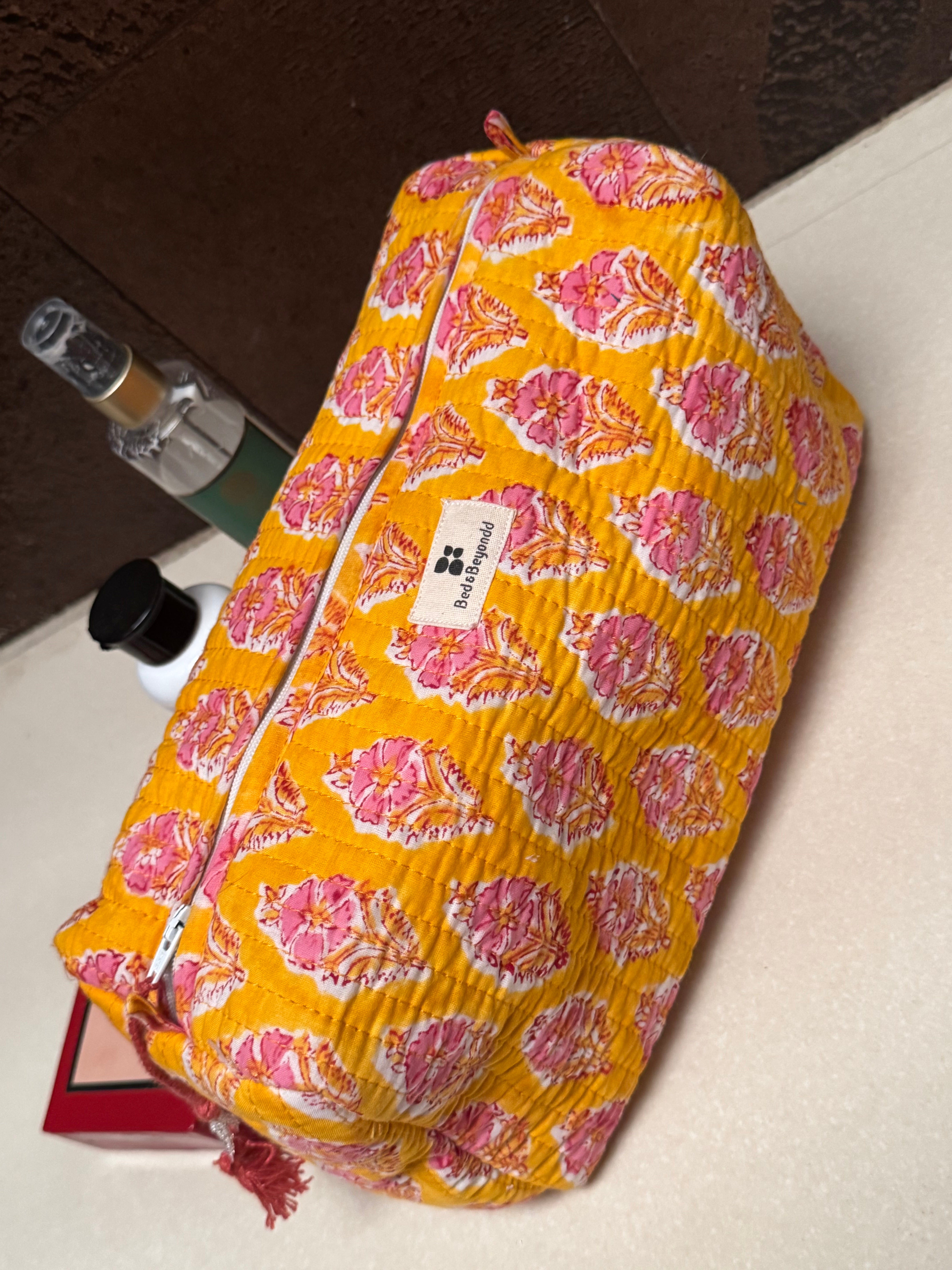 MULTI PURPOSE TOILETRY BAG