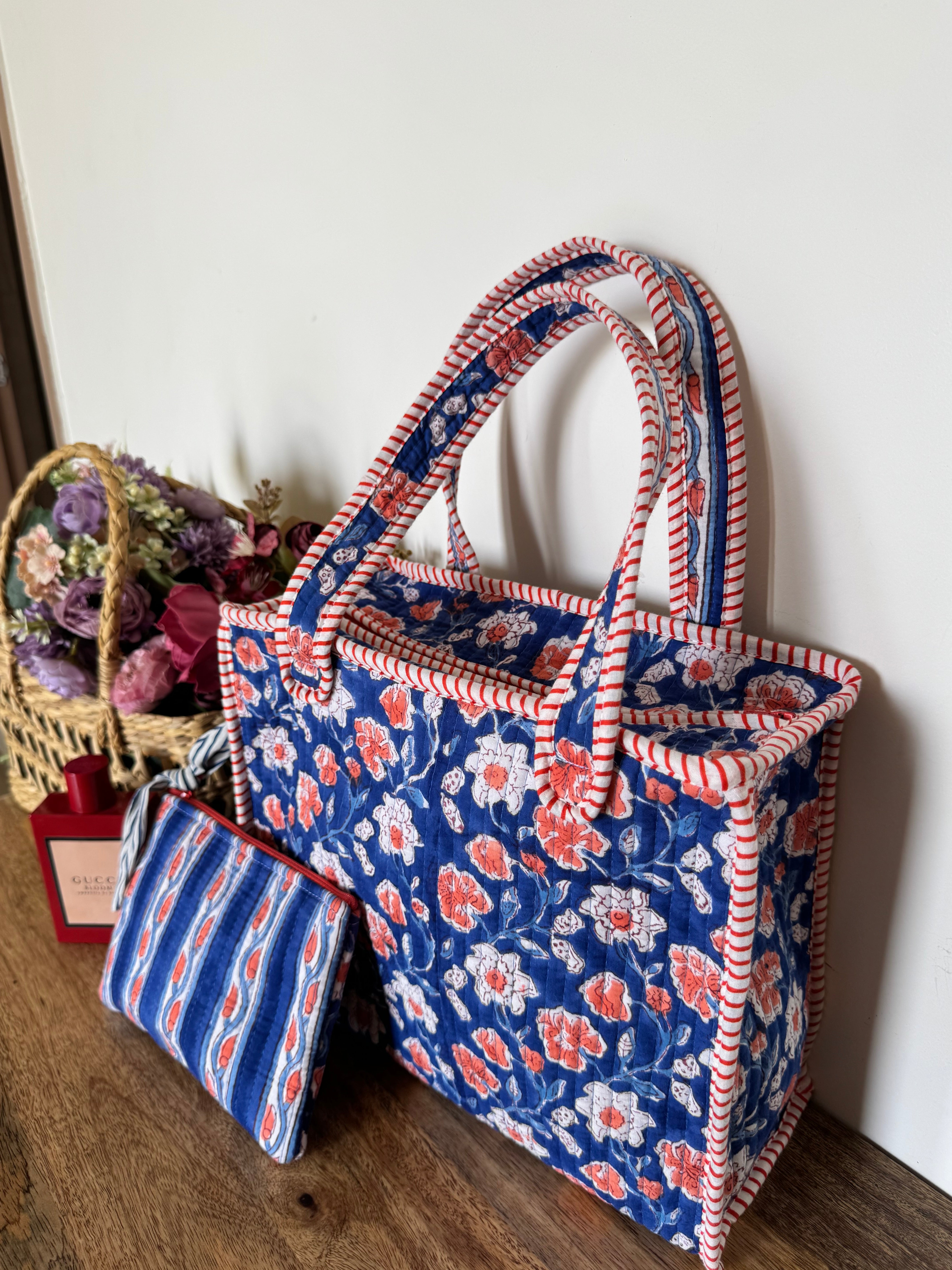 REVERSIBLE MINI TOTE BAG WITH MATCHING FLAT POUCH SET