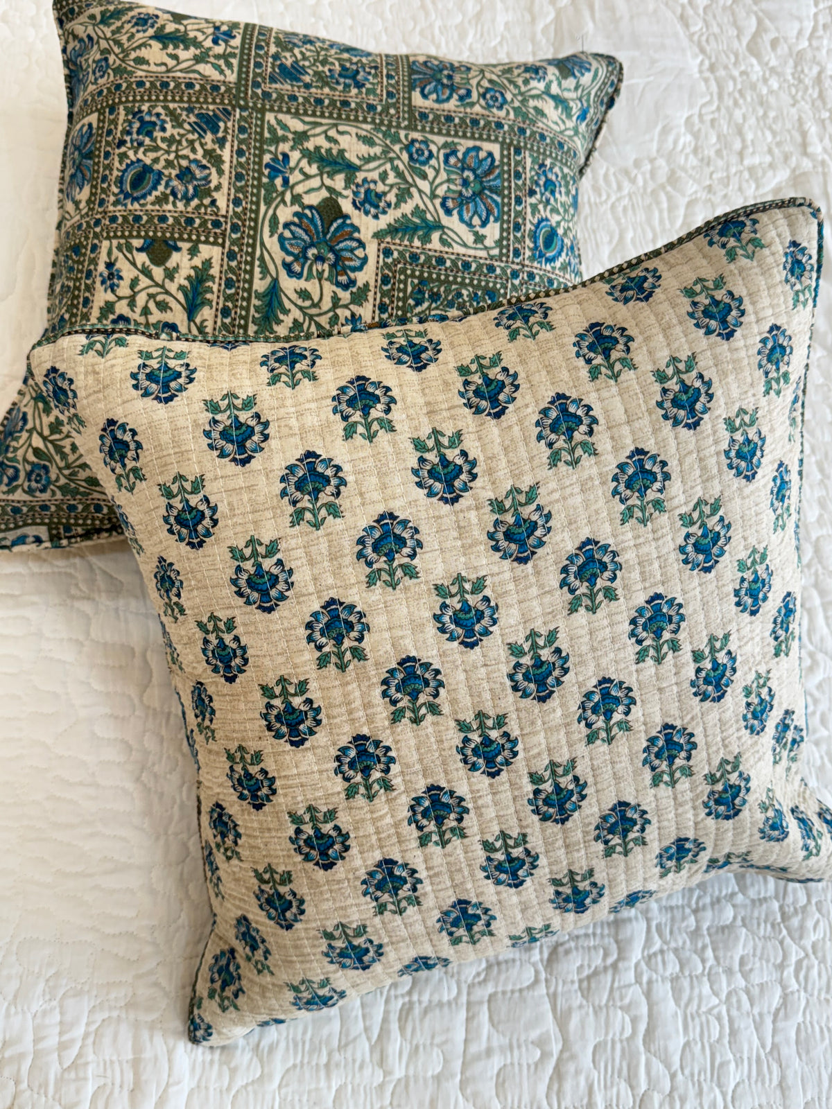 KANAK - SINGLE PIECE QUILTED 16 BY 16 INCHES CUSHION COVERS