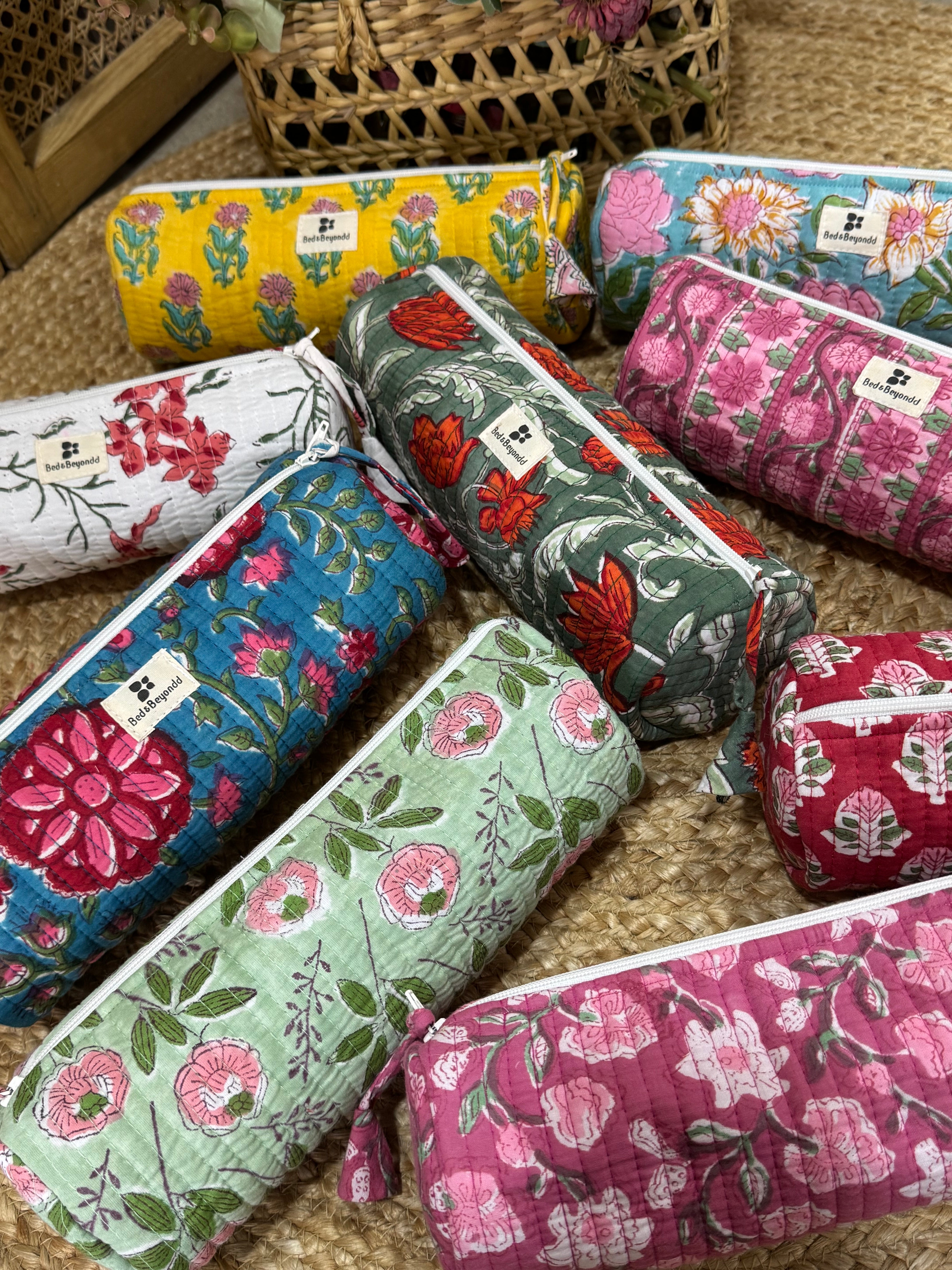 Assorted Cylindrical Pouches - 10 Pieces