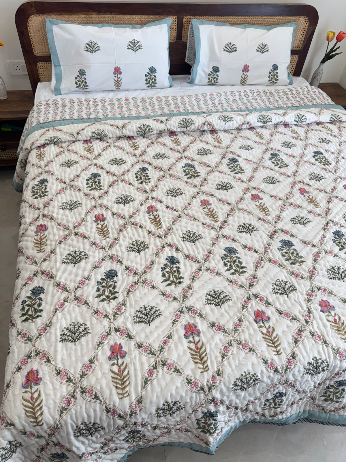 VILASA HAND BLOCK PRINTED REVERSIBLE QUILT (DOUBLE BED)
