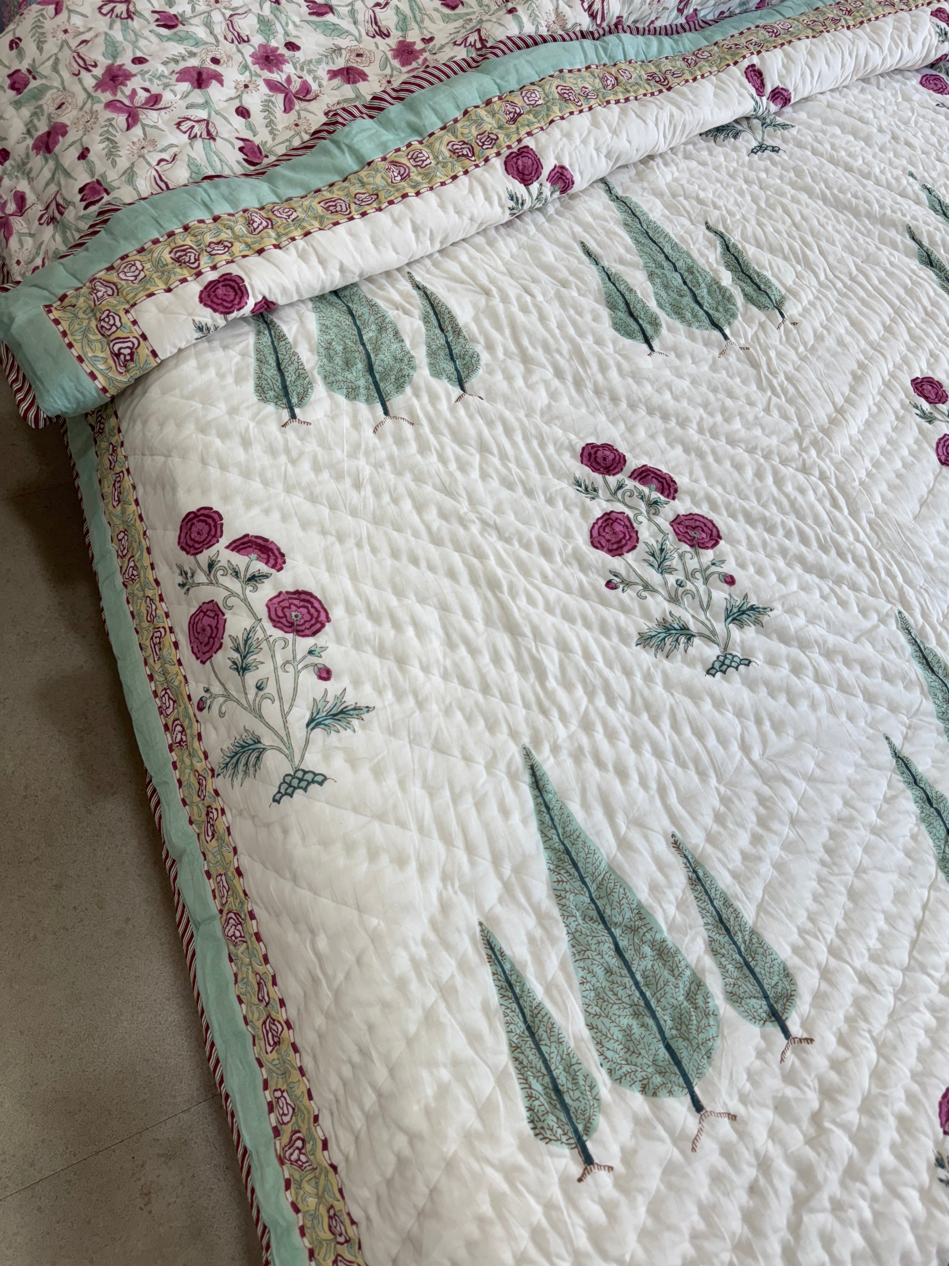 HANDBLOCK PRINTED SINGLE QUILT