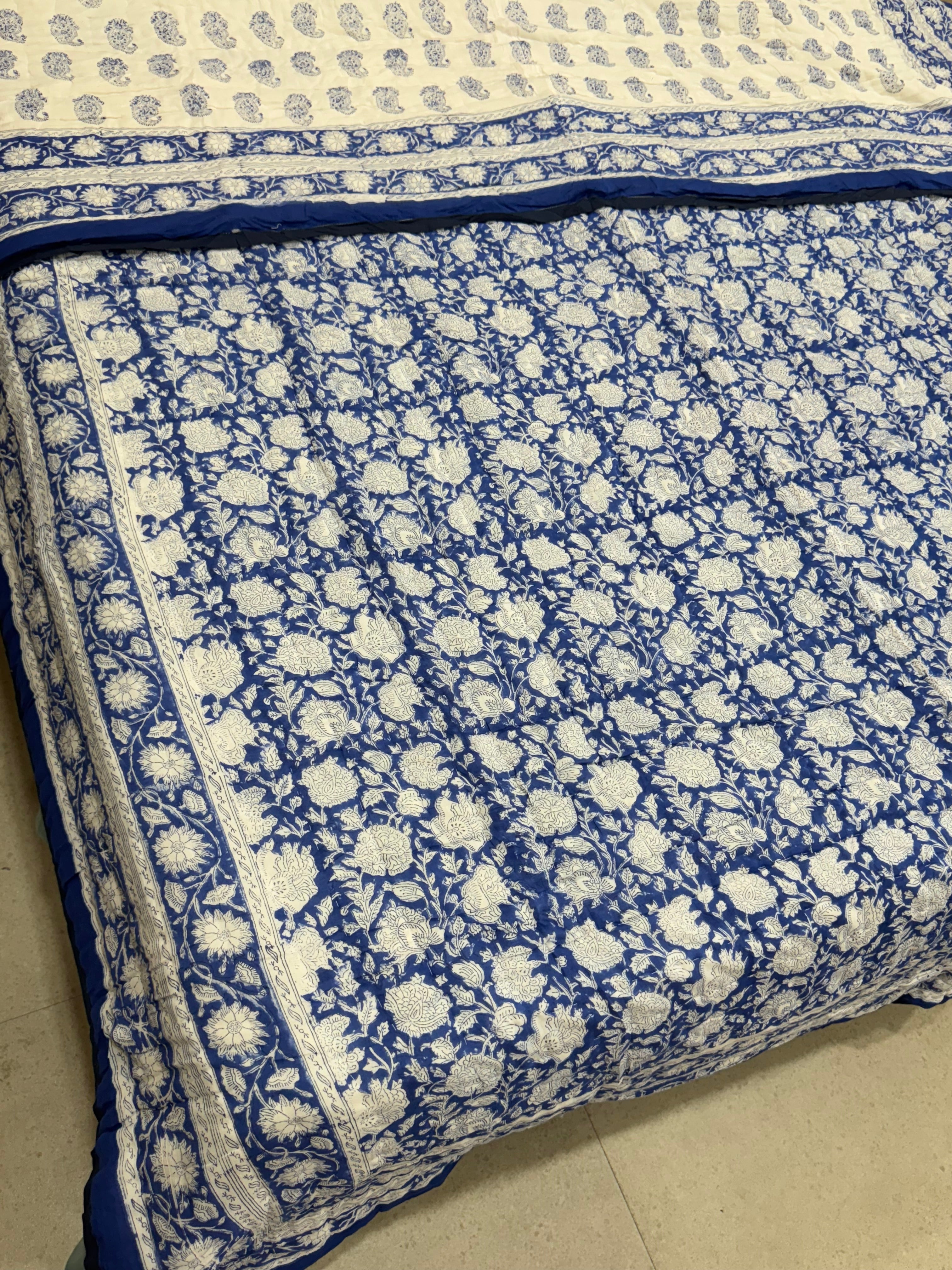 FESTIVE HAND BLOCK PRINTED REVERSIBLE QUILT (SINGLE BED)