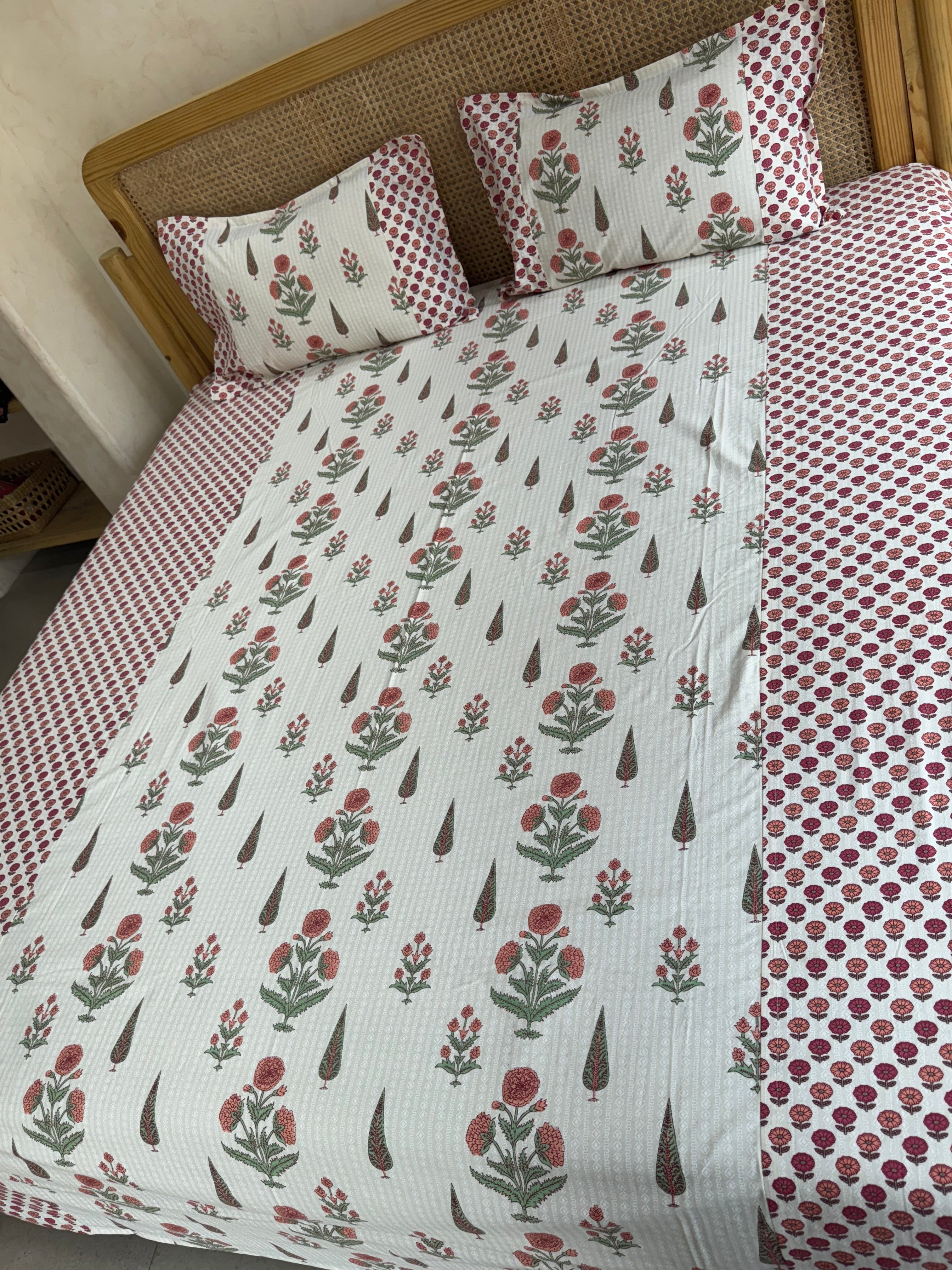 KANAK BEDSHEET WITH TWO PILLOW CASES