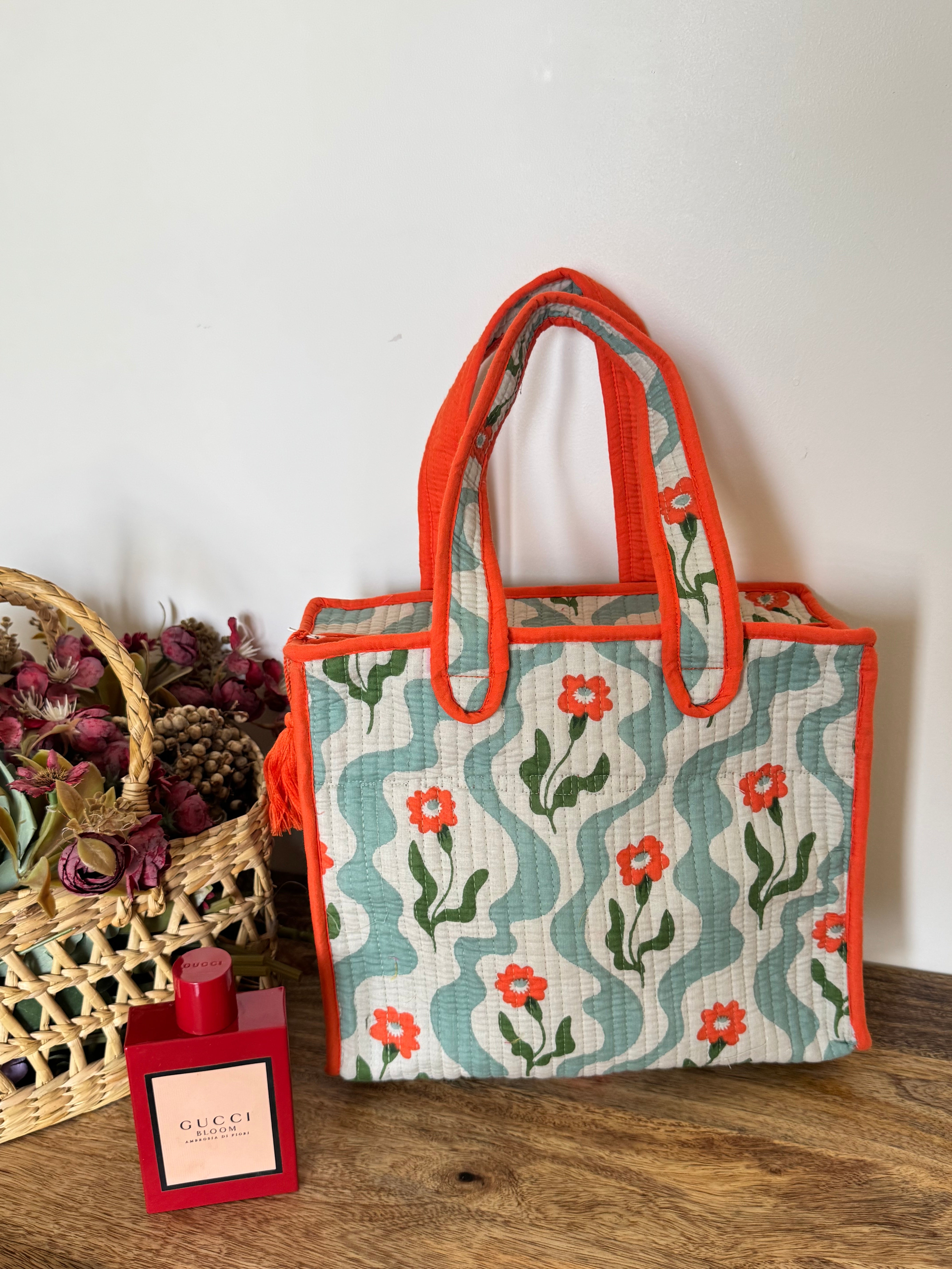 MINI TOTE BAG WITH ZIP