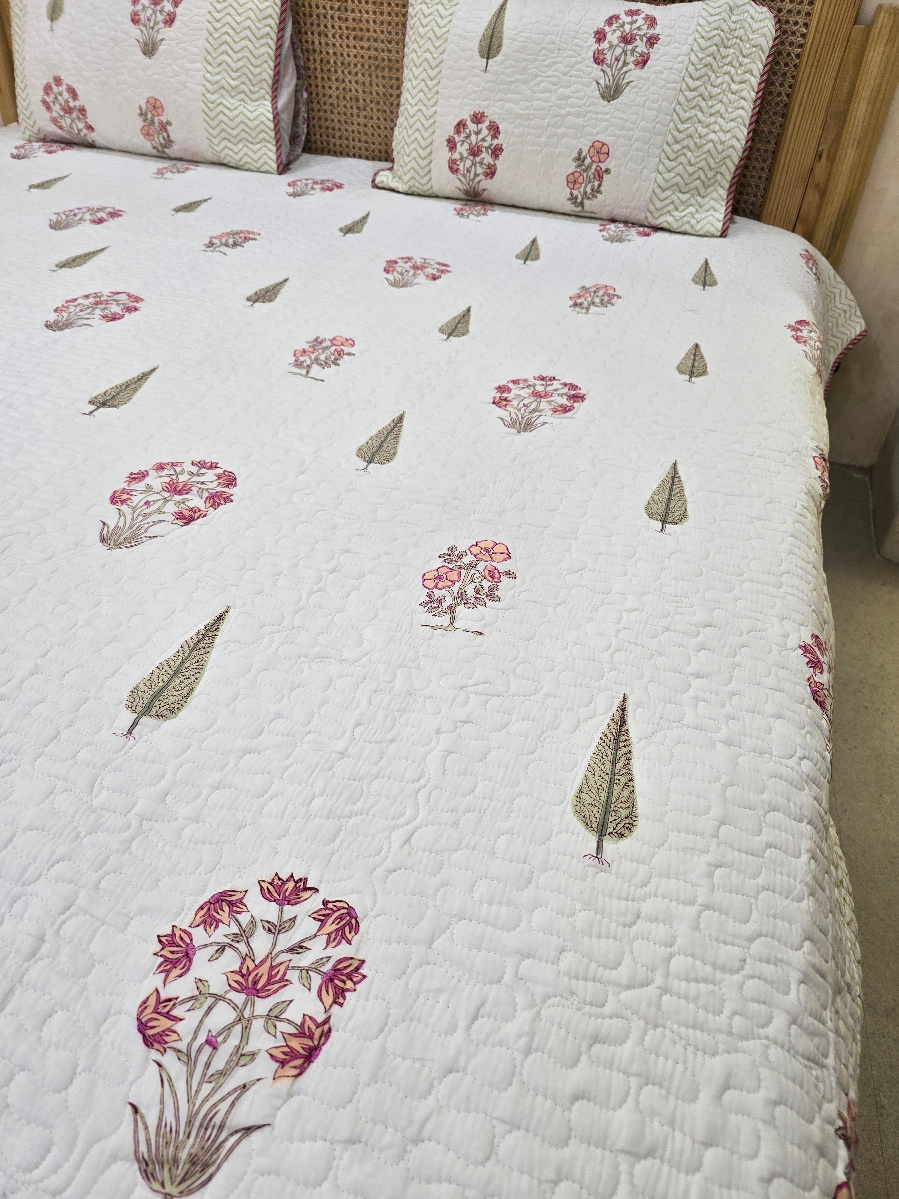 REVERSIBLE HAND BLOCK PRINTED QUILTED BEDCOVER 90*108