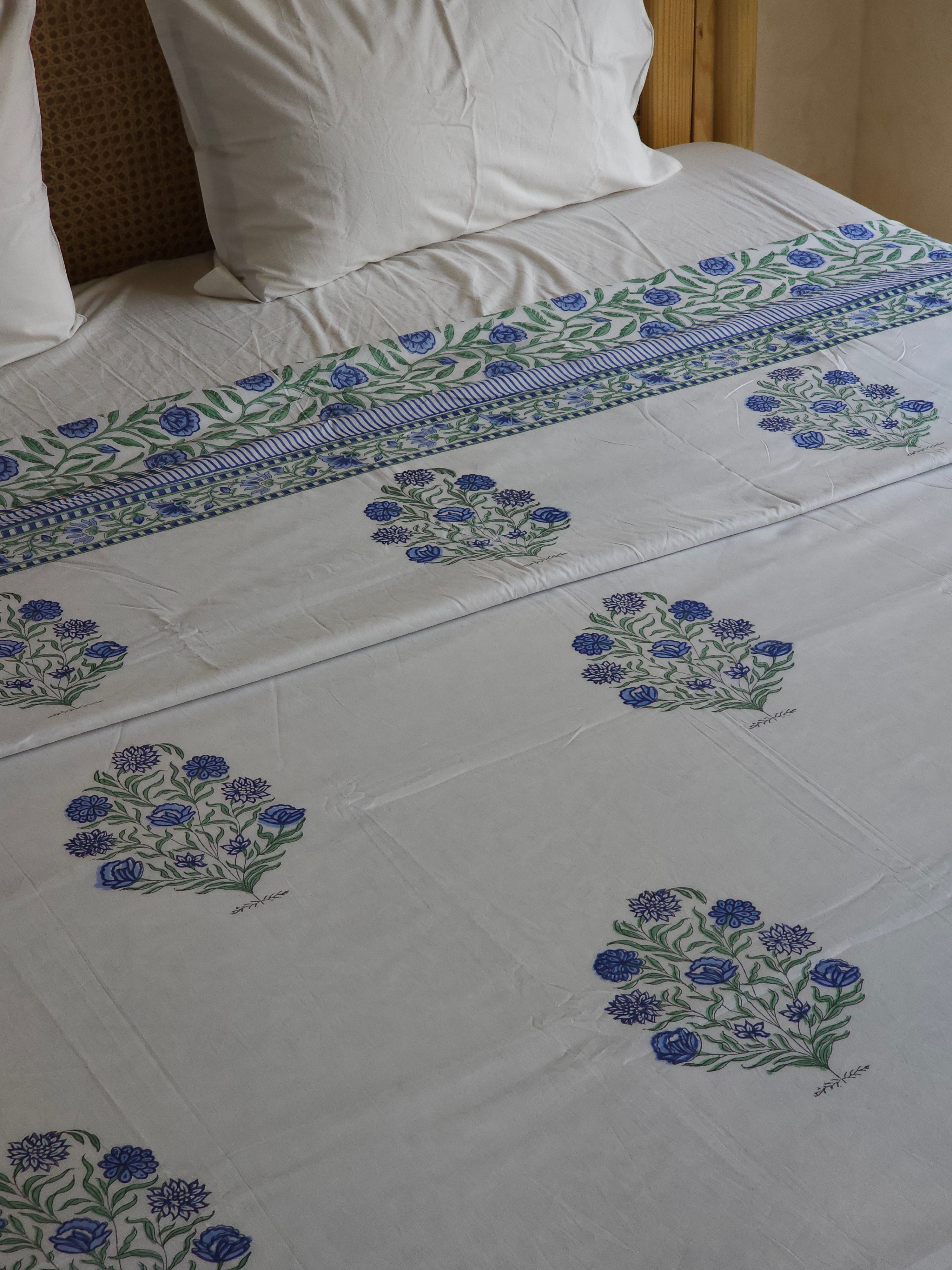 NEEL DOUBLE BED HANDBLOCK PRINTED REVERSIBLE MULMUL DOHAR