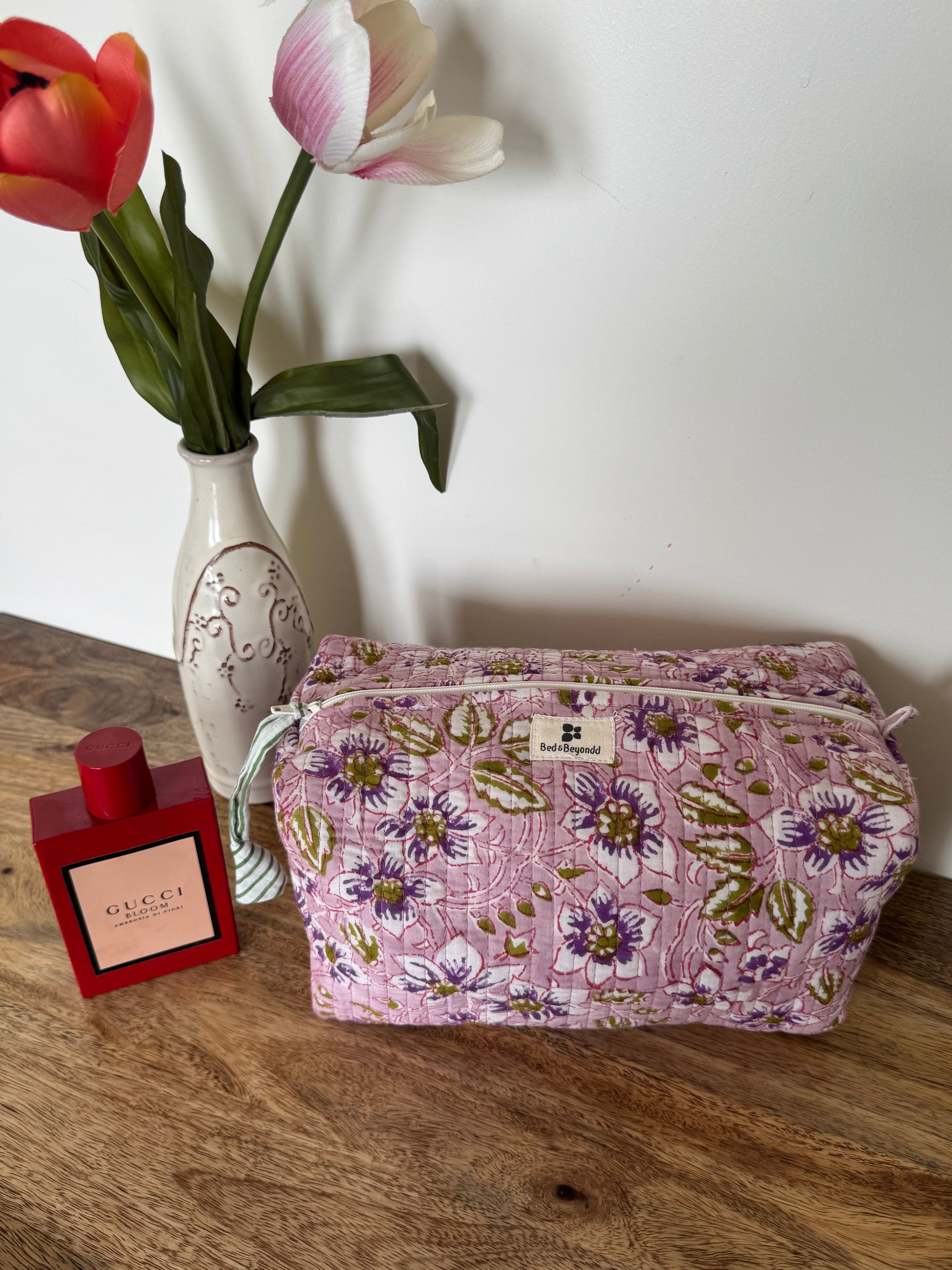 MULTI PURPOSE TOILETRY BAG