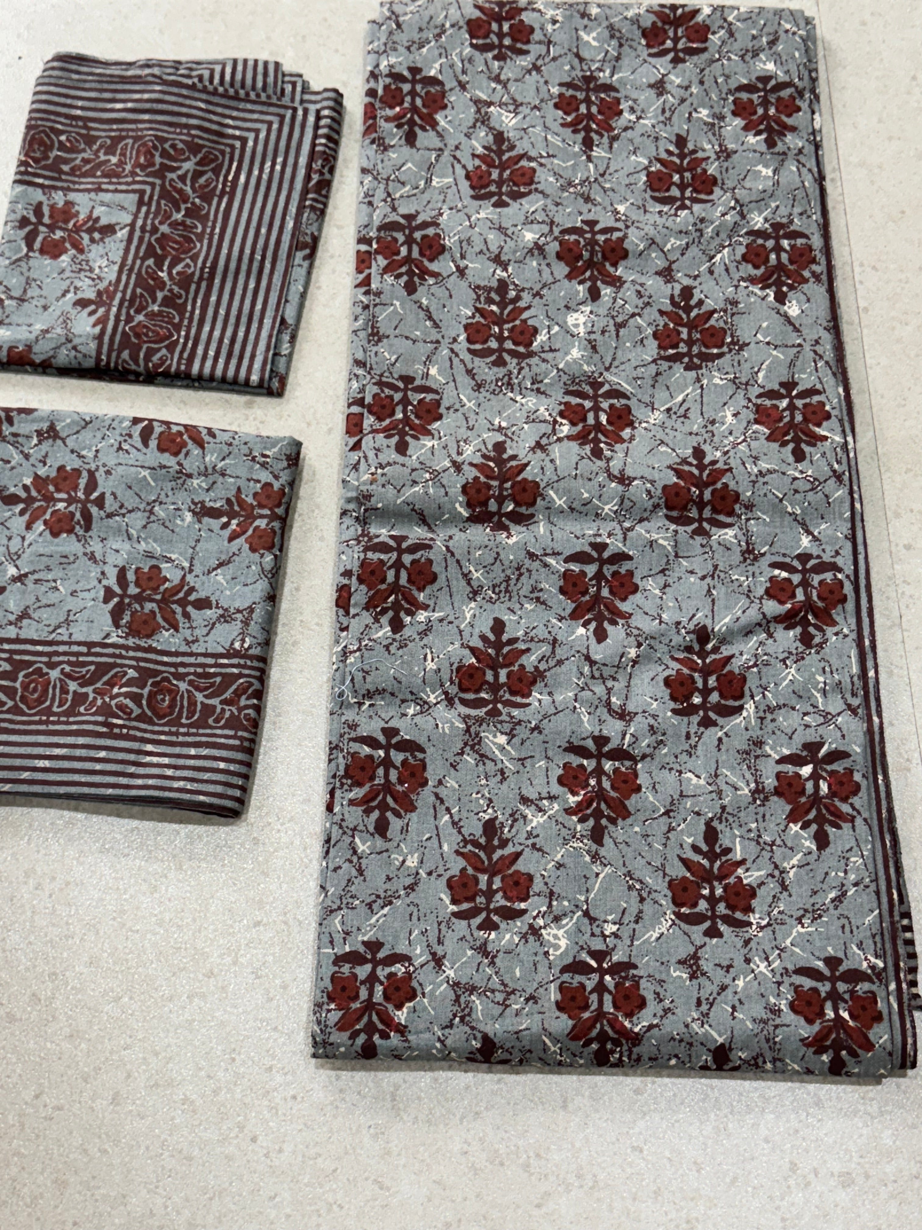 PURE COTTON BEDSHEET WITH TWO PILLOW CASES