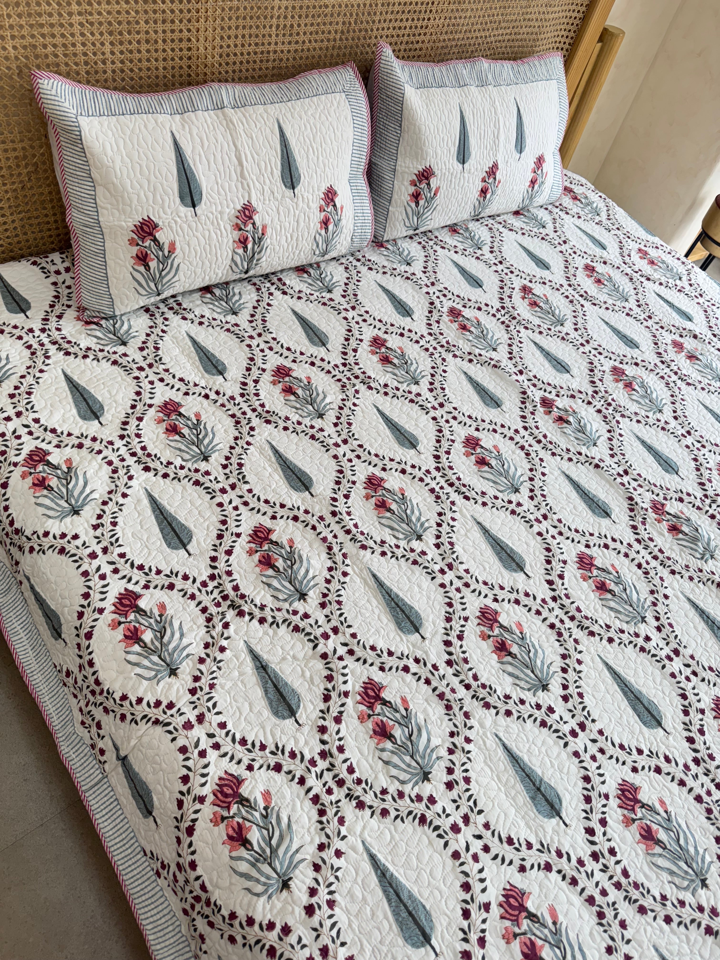 HANDBLOCK PRINTED REVERSIBLE QUILTED BEDCOVER 90*108 inches