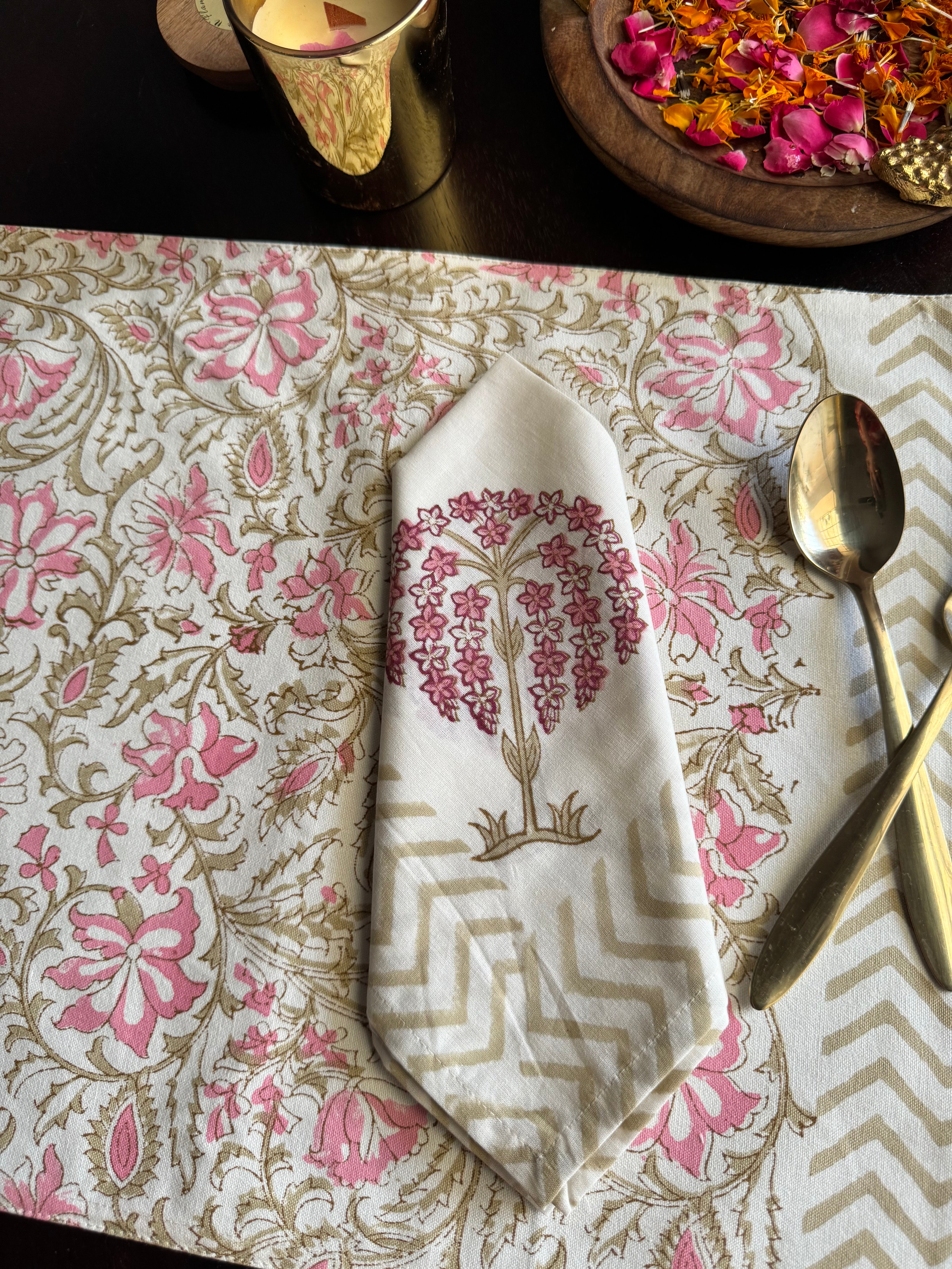 A PAIR OF HANDBLOCK PRINTED TABLE MAT AND NAPKIN SET