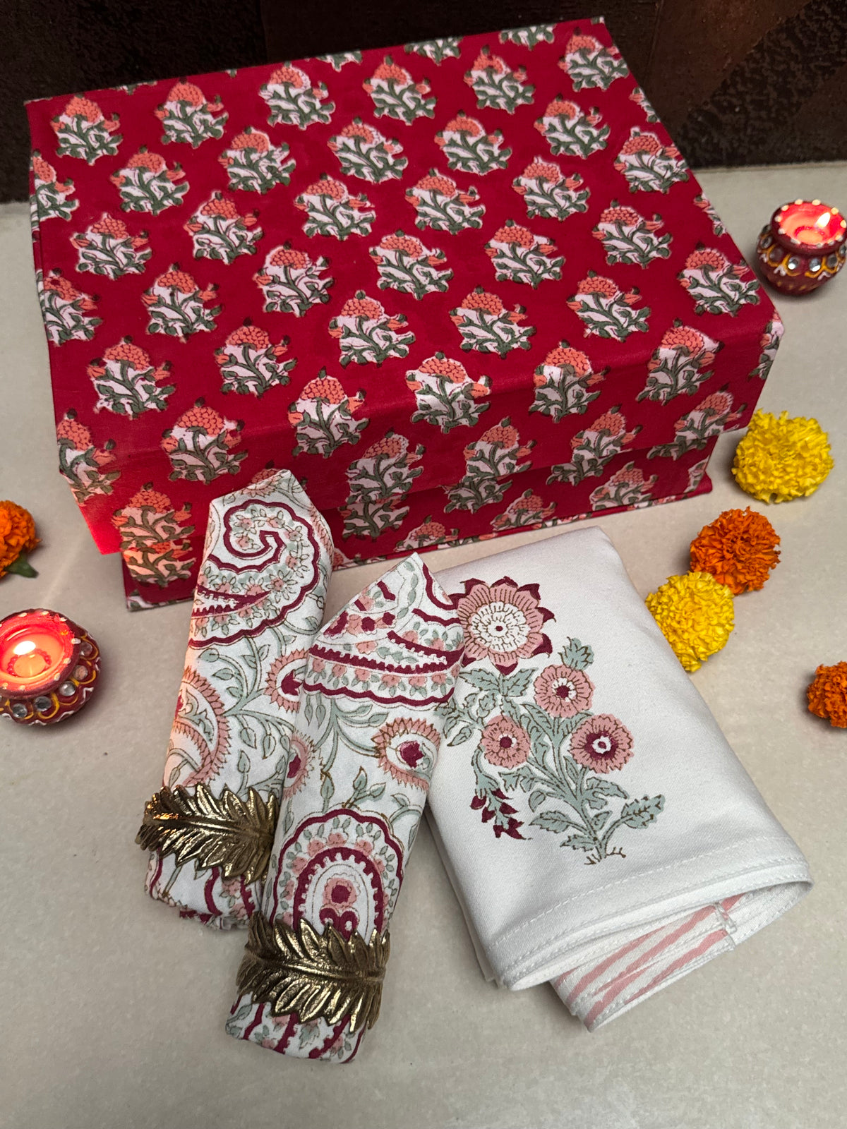 HAND BLOCK PRINTED GIFT BOX - TABLE LINEN