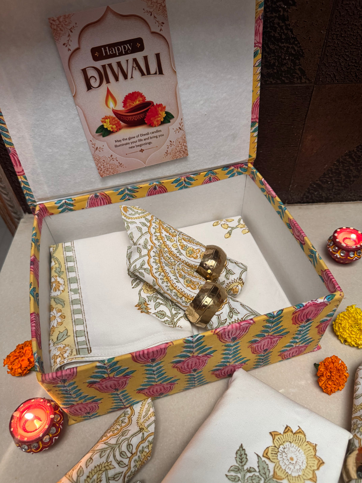HAND BLOCK PRINTED GIFT BOX - TABLE LINEN