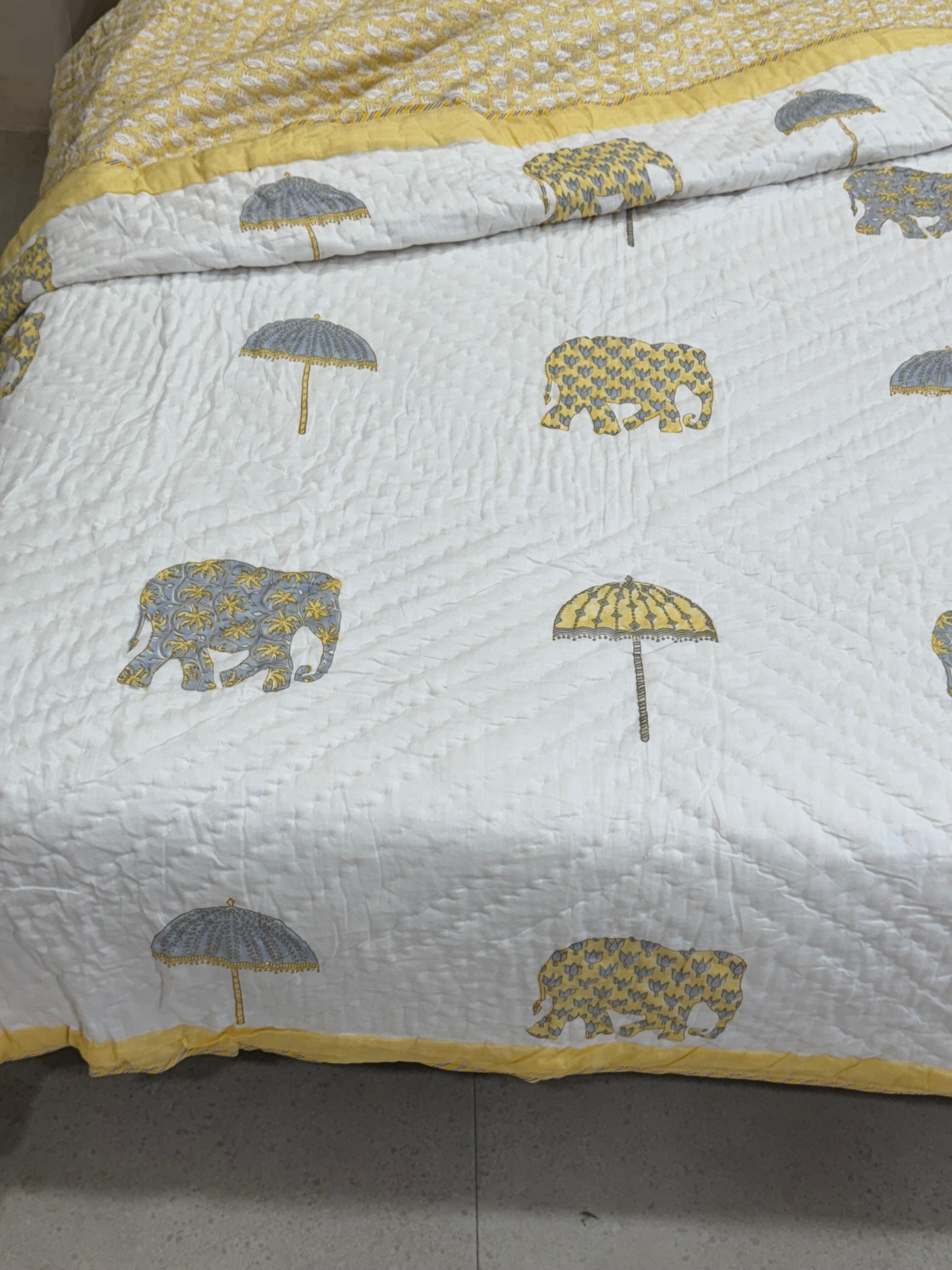 YELLOW ELEPHANT HANDBLOCK PRINTED SINGLE QUILT