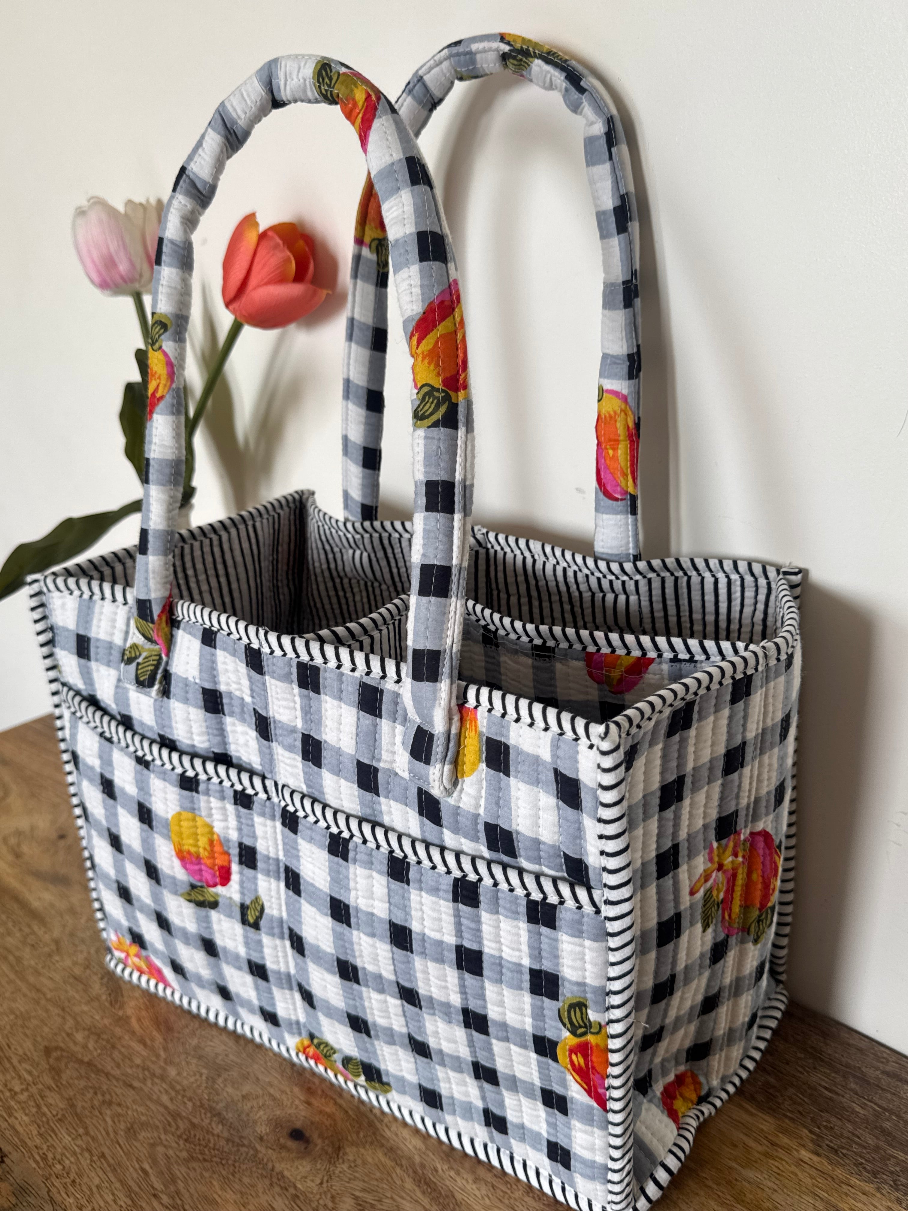 NAPPY CADDY / PICNIC BASKET