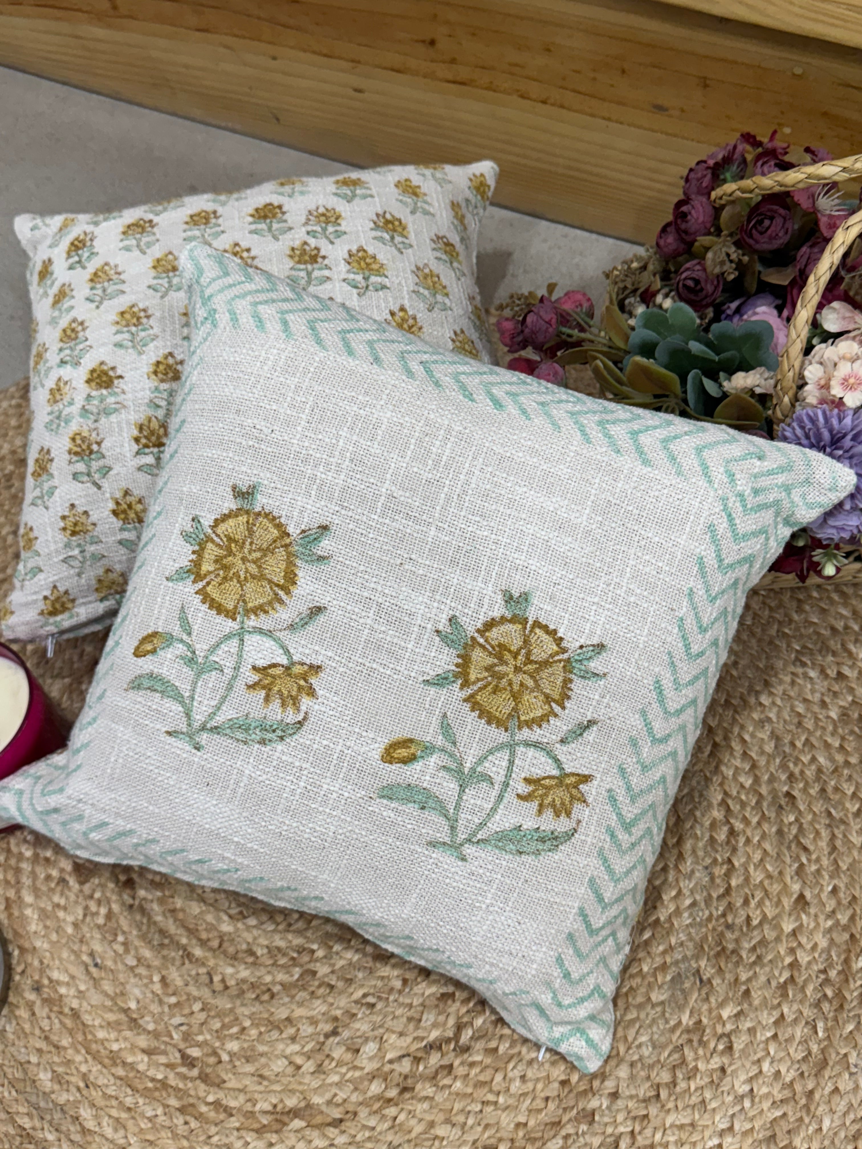 A PAIR OF HANDBLOCK PRINTED 16*16 INCHES JUTE CUSHION COVER