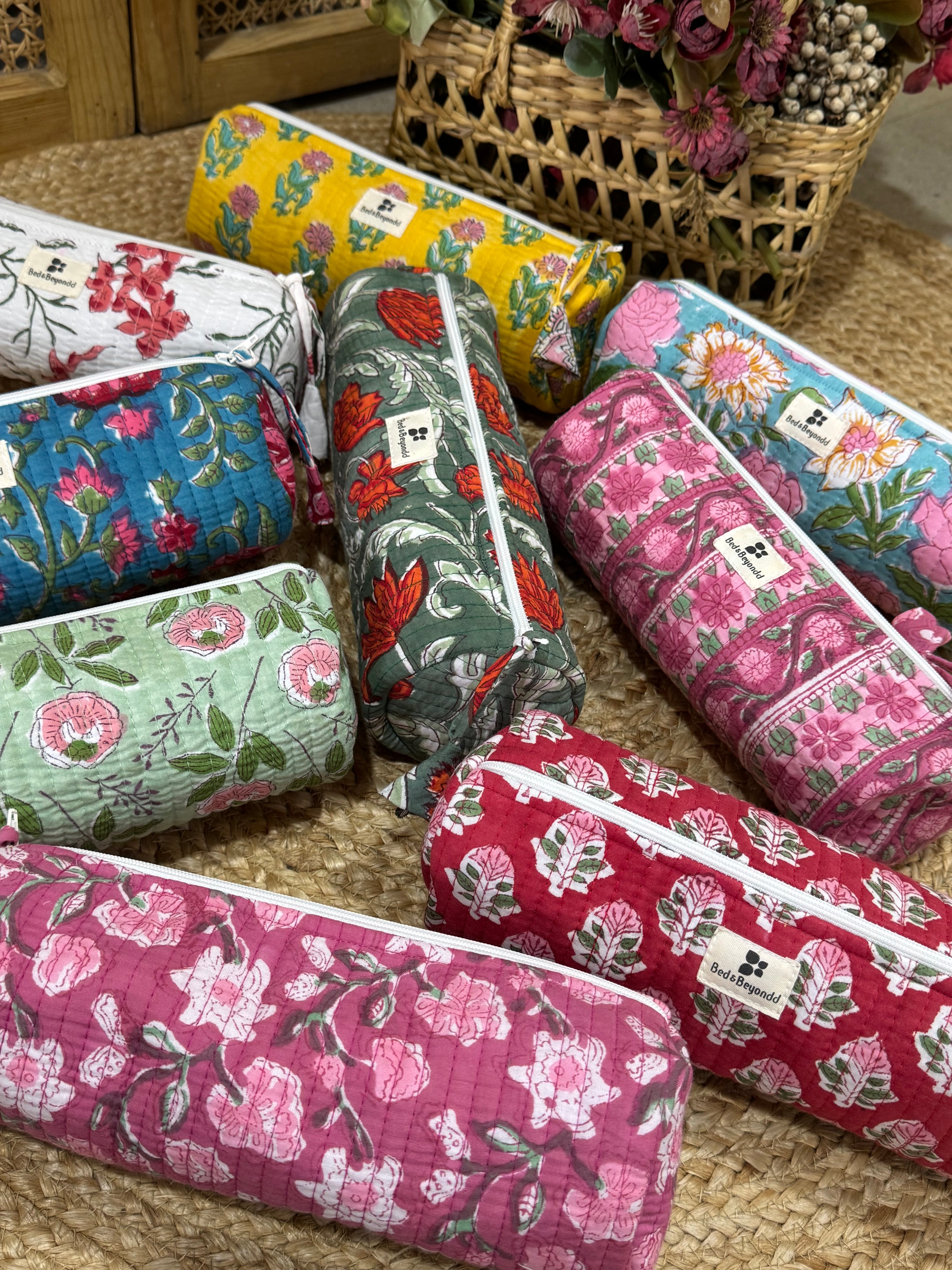 Assorted Cylindrical Pouches - 10 Pieces