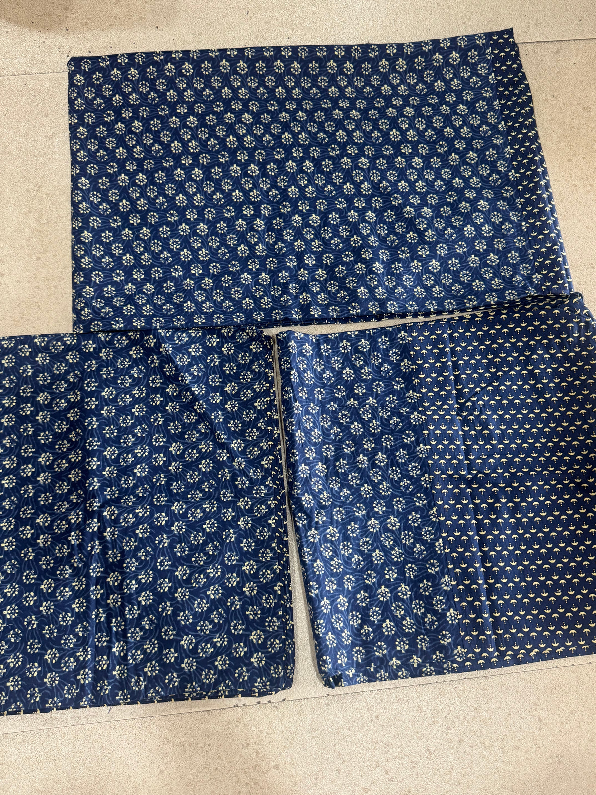 SET OF EIGHT DIWAN COVER ( BEDSHEET, 5 CUSHION COVERS AND 2 BOLSTER COVERS )