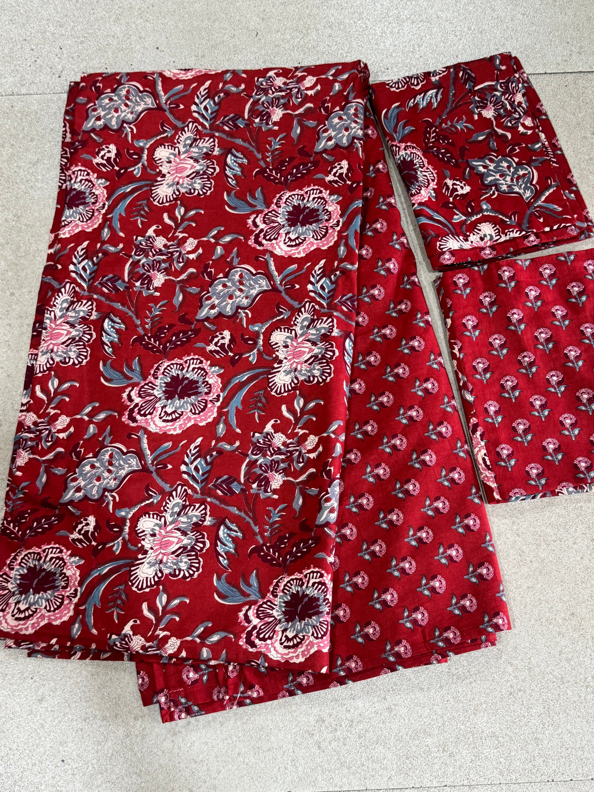 KANAK BEDSHEET WITH TWO PILLOW CASES - 108 by 108 inches