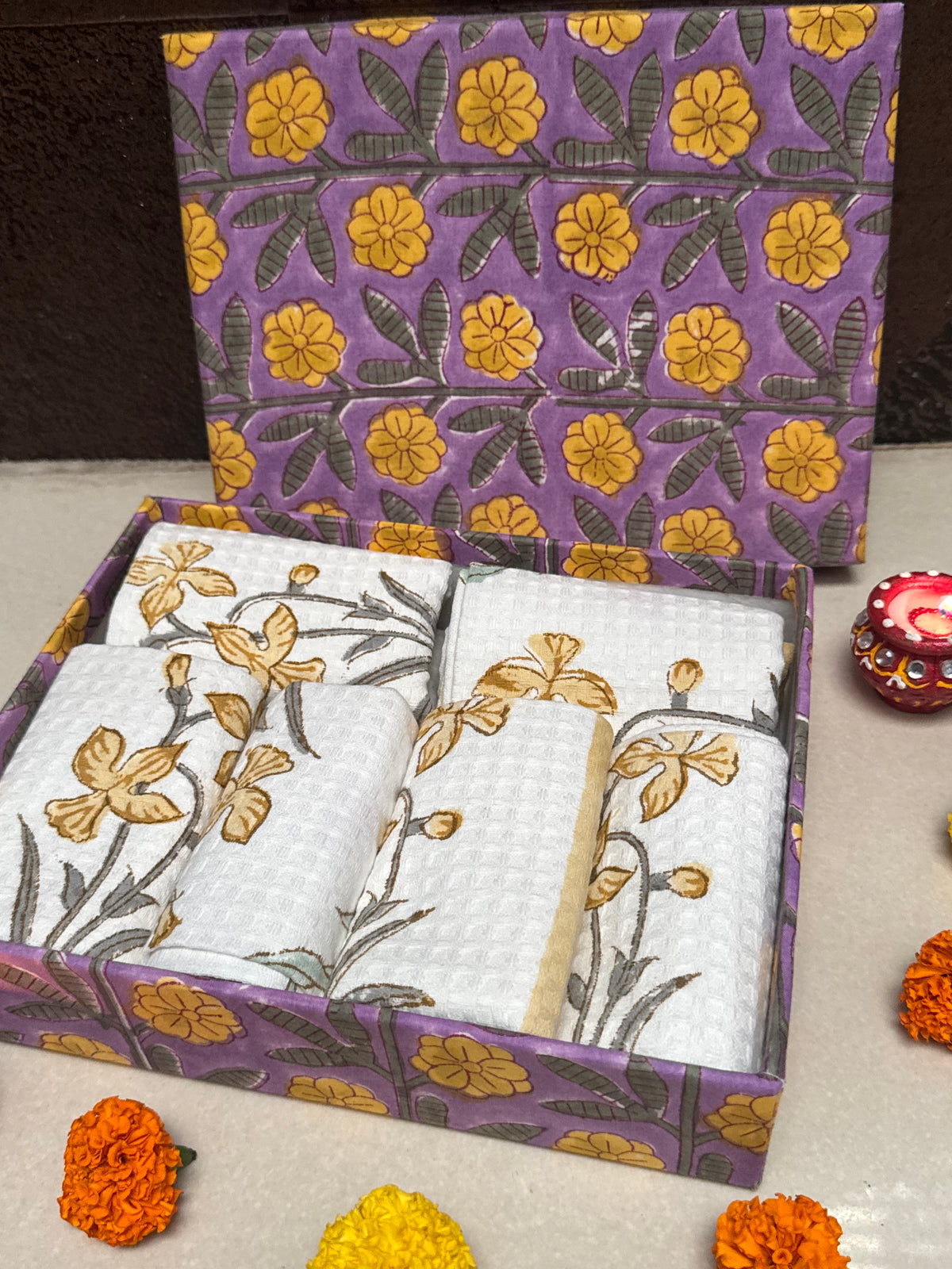 HANDBLOCK PRINTED GIFT BOX - FACE TOWEL SETS