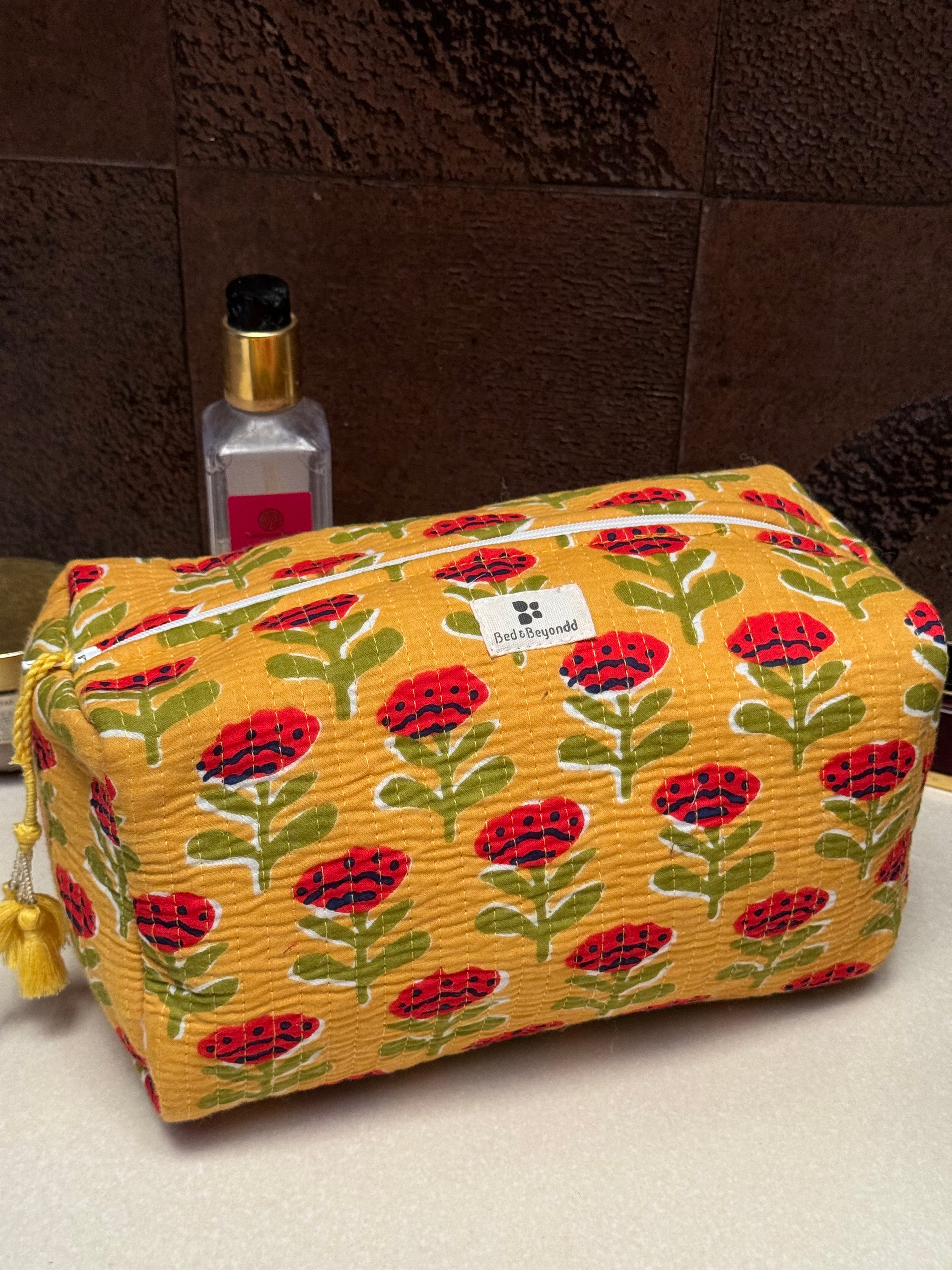 MULTI PURPOSE TOILETRY BAGS