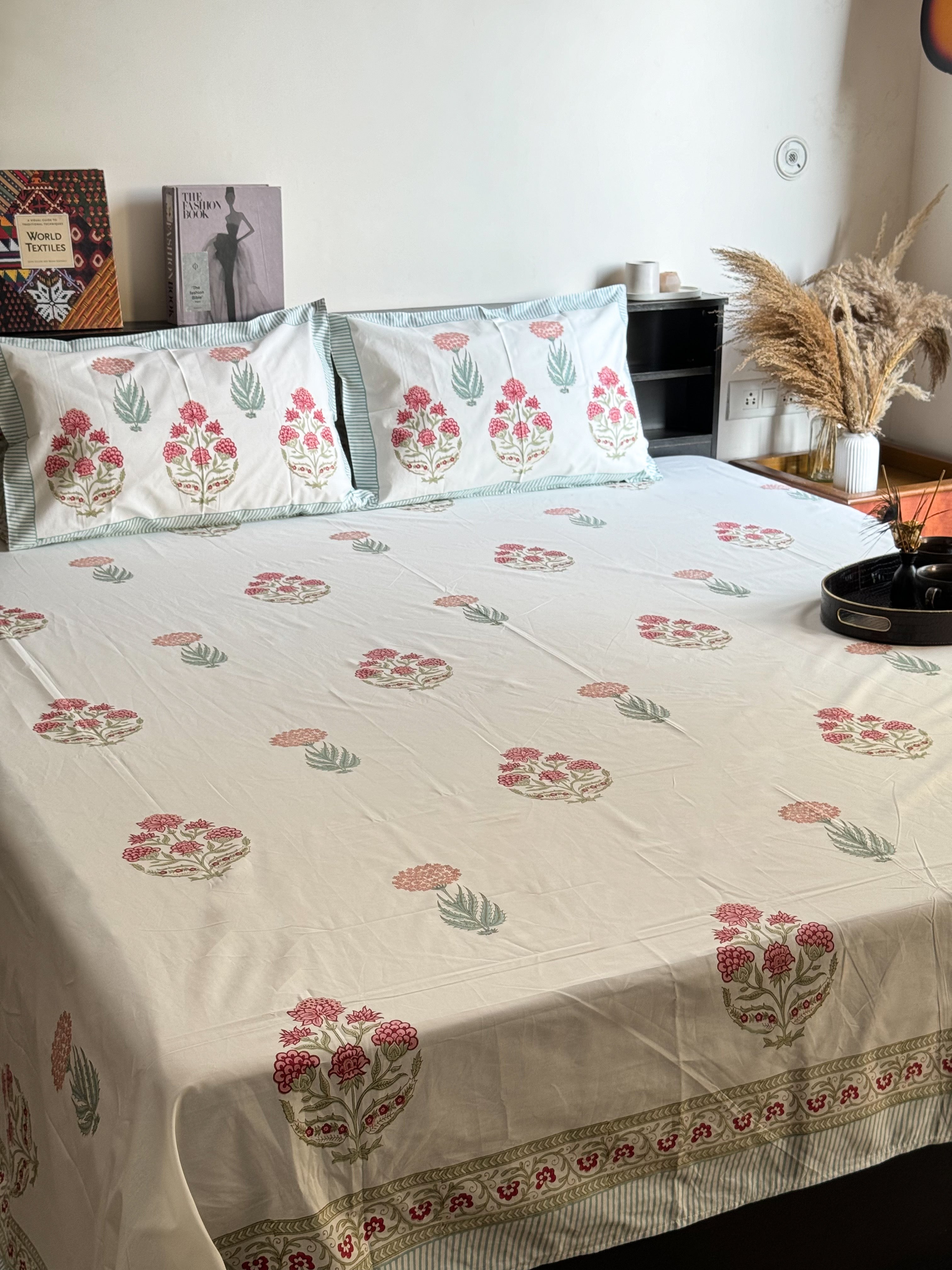 APOORVA HANDBLOCK PRINTED BEDSHEET WITH TWO REVERSIBLE PILLOW COVERS