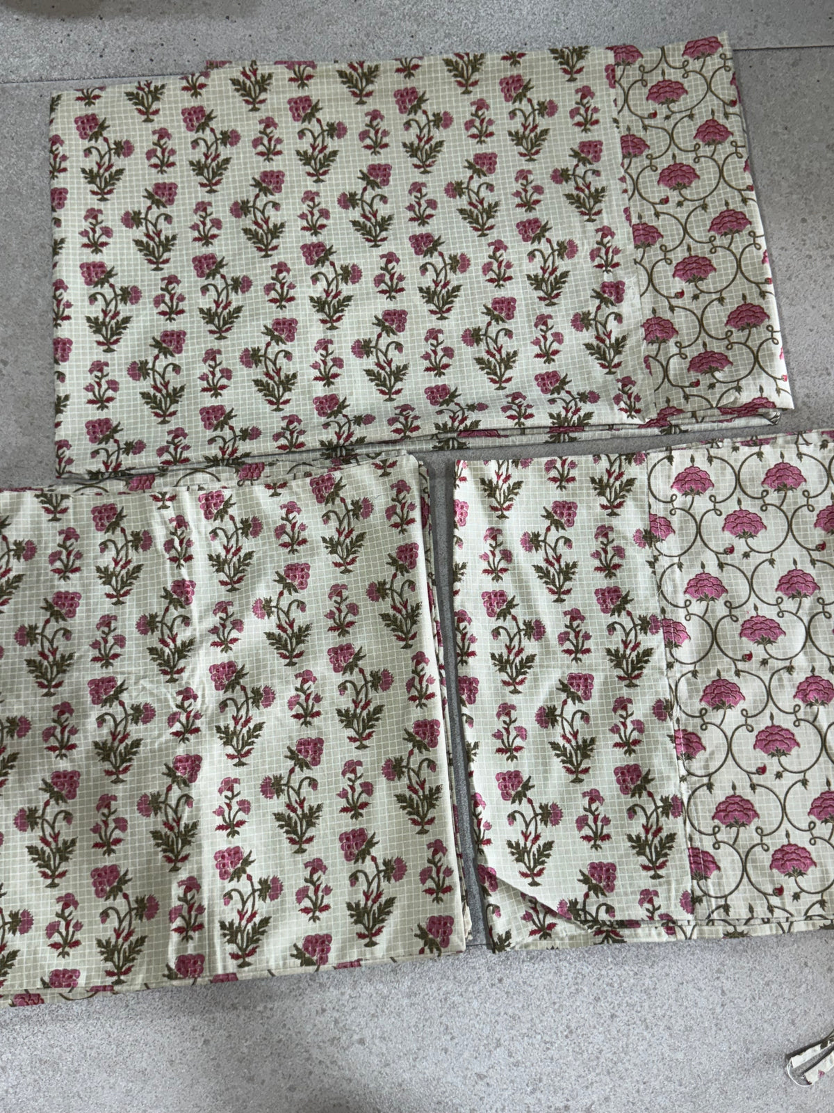 SET OF EIGHT DIWAN COVER ( BEDSHEET, 5 CUSHION COVERS AND 2 BOLSTER COVERS )